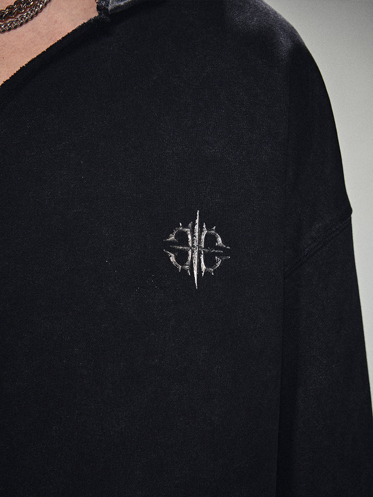 DICETINY Metal Wire Logo Cut Off Hoodie