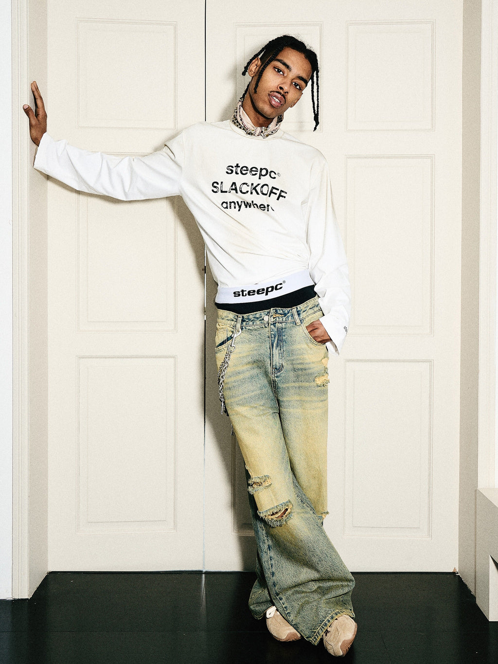 STEEPC Yellowed Vintage Washed Worn Jeans