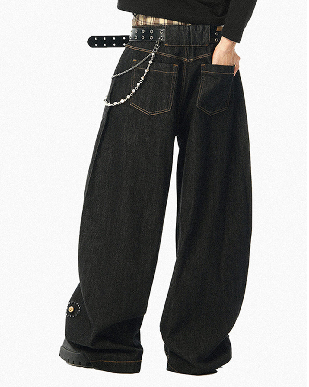 JHYQ Black Beaded Studded Curved Seam Machete Jeans