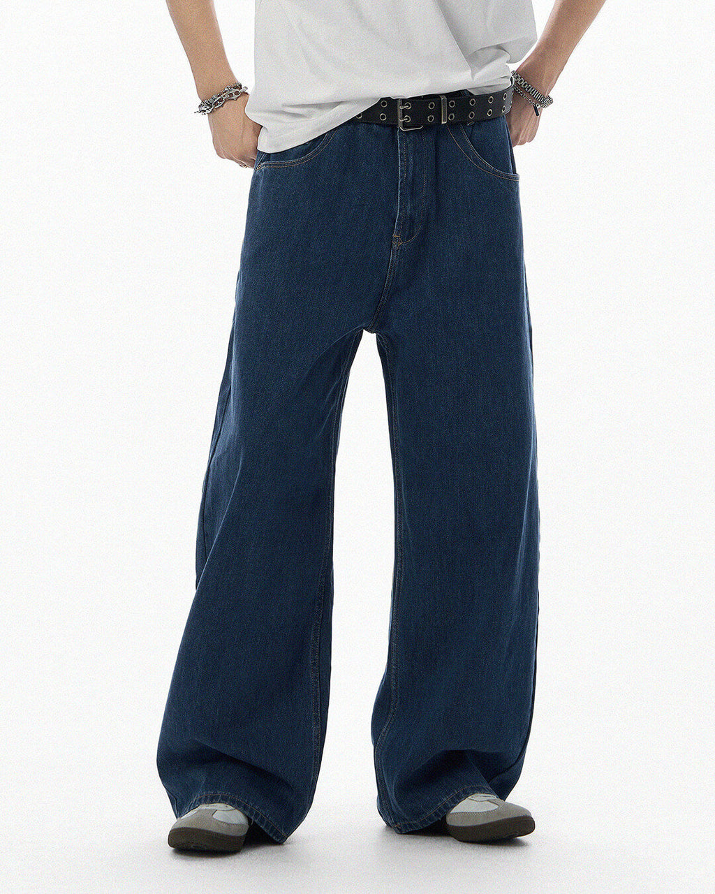JHYQ Dark Blue Arched Back Pocket Loose Fit Jeans