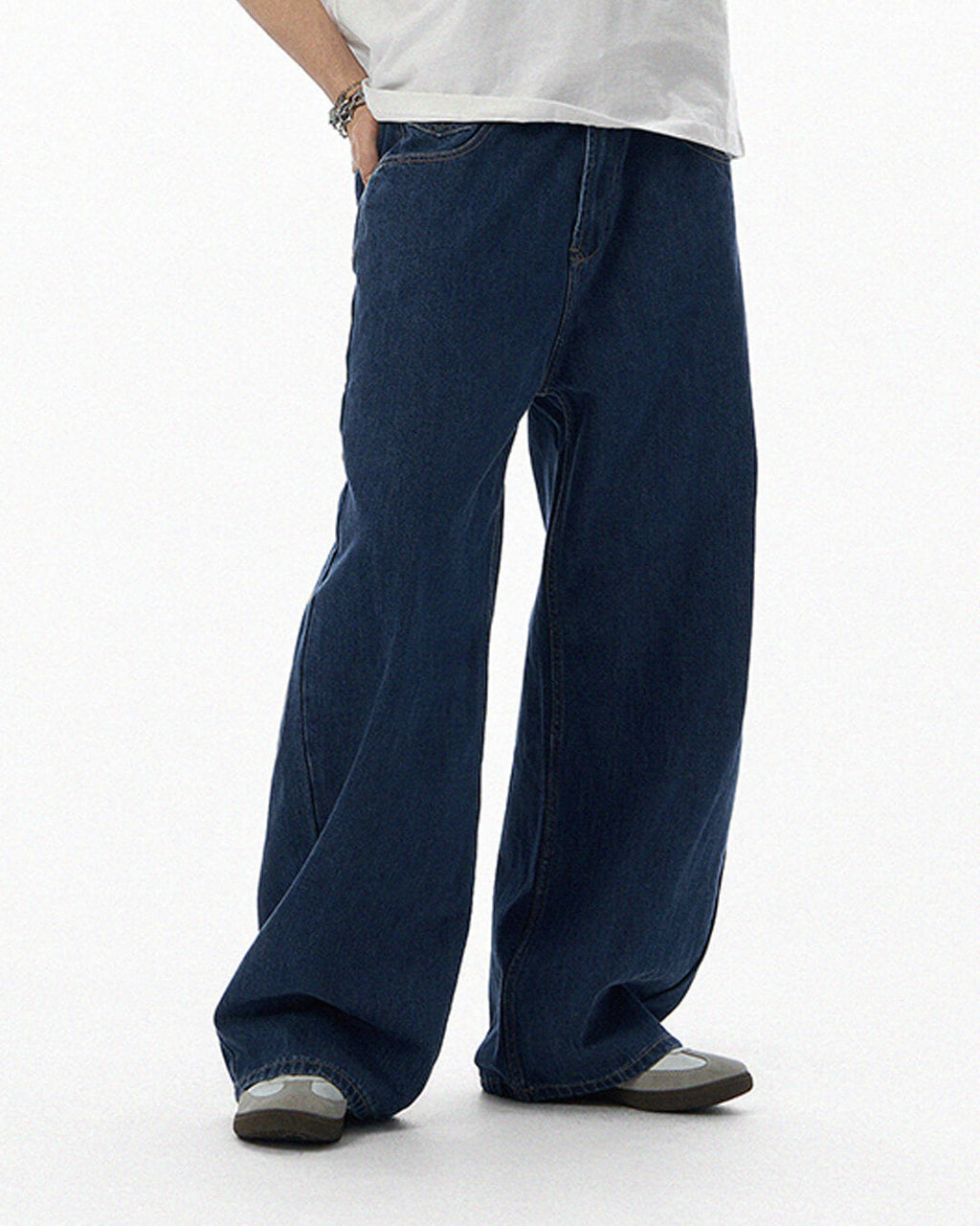 JHYQ Dark Blue Arched Back Pocket Loose Fit Jeans