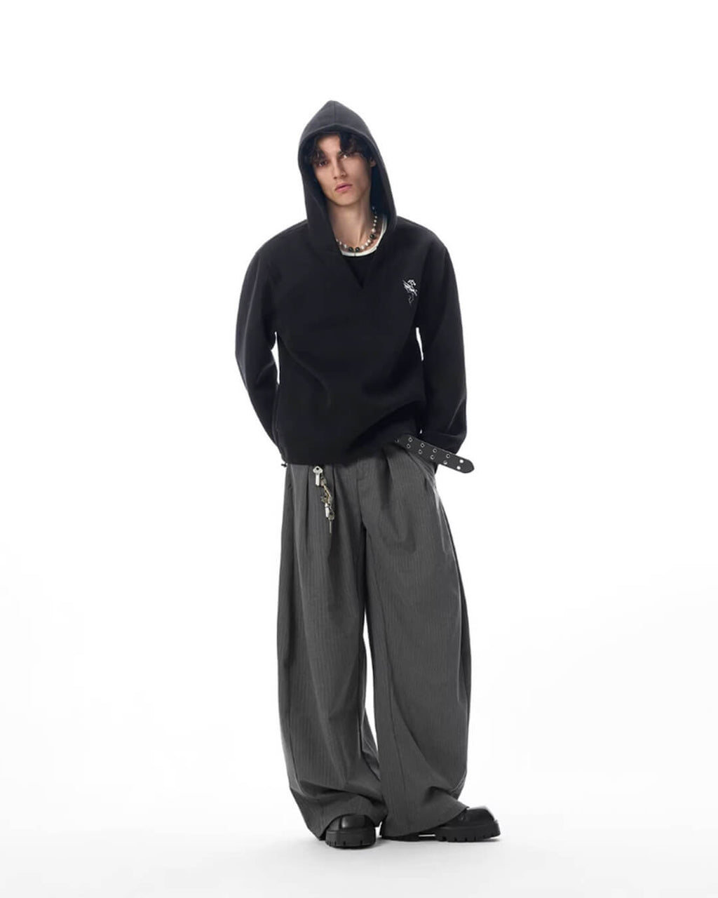 JHYQ Pegasus Logo V Neck Cropped Hoodie