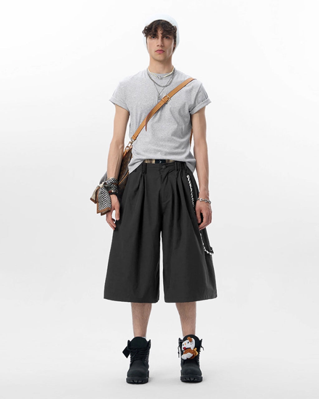 JHYQ Strap Detail Pleated Suit Shorts