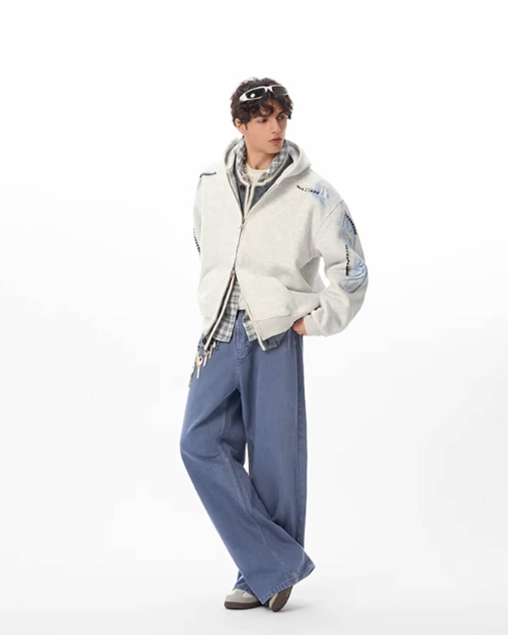 JHYQ Studded Calligraphy Print Double Zipper Hoodie