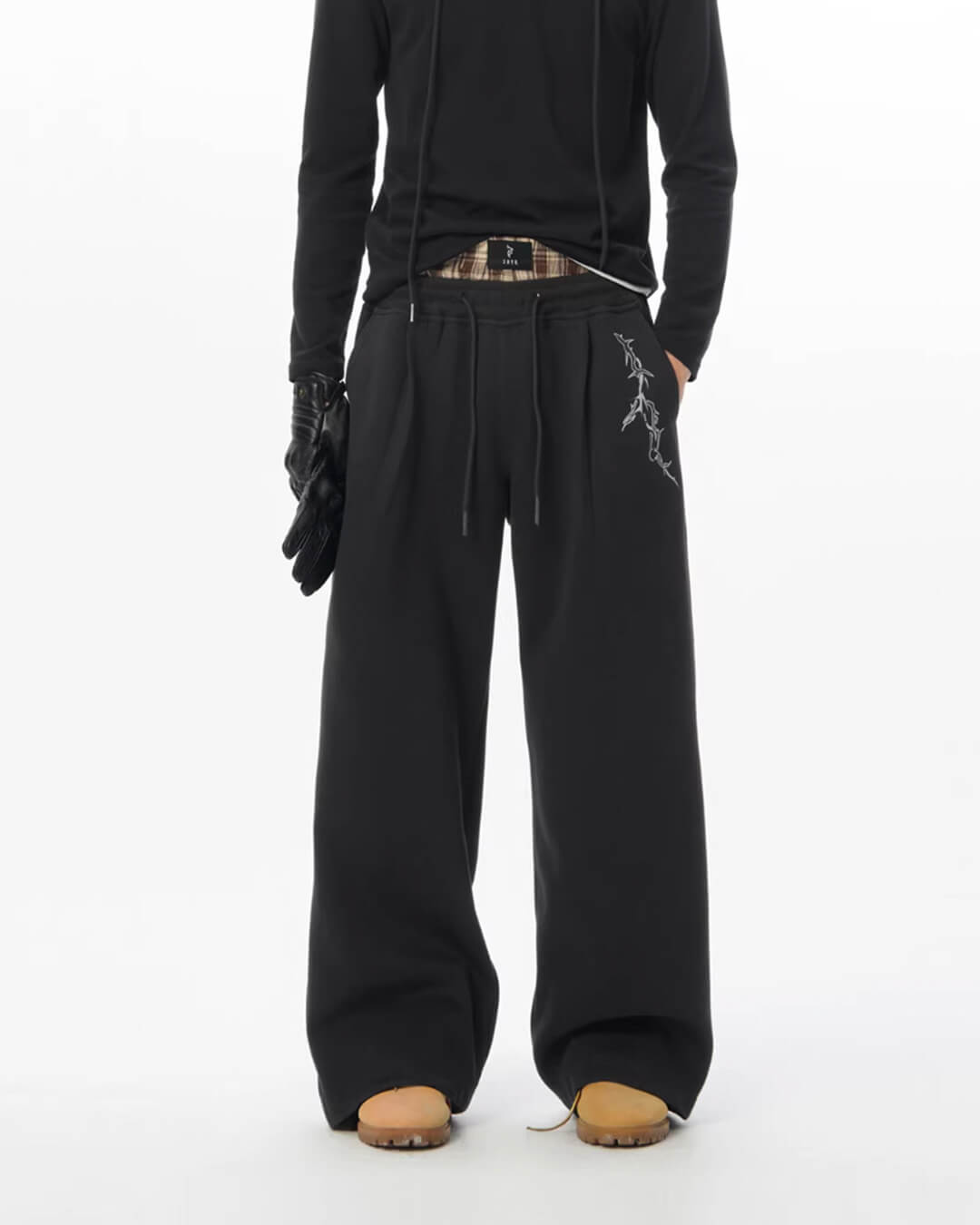 JHYQ Thorn Embroidered Sweatpants