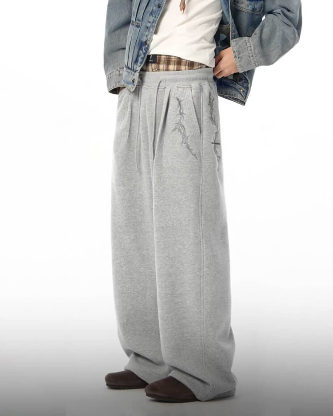 JHYQ Thorn Embroidered Sweatpants