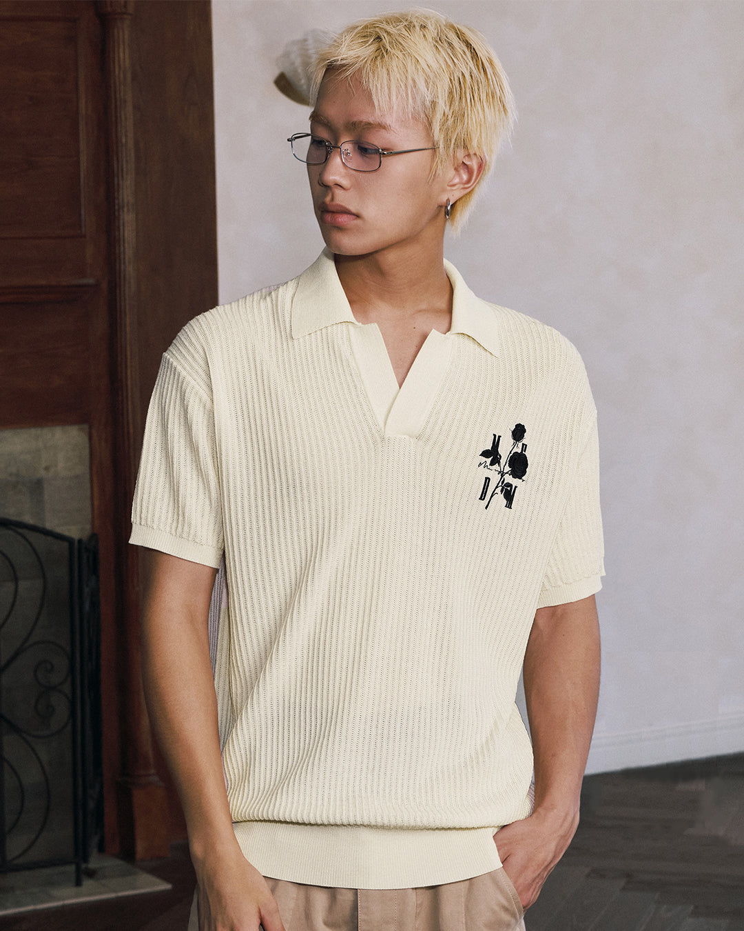 MEDM Rose Embroidered Textured Stripe Knit Polo
