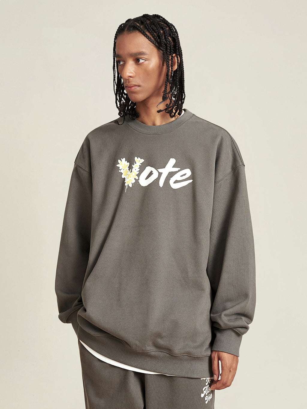 VOTE Basic Hawaiian Flower Sweatshirt