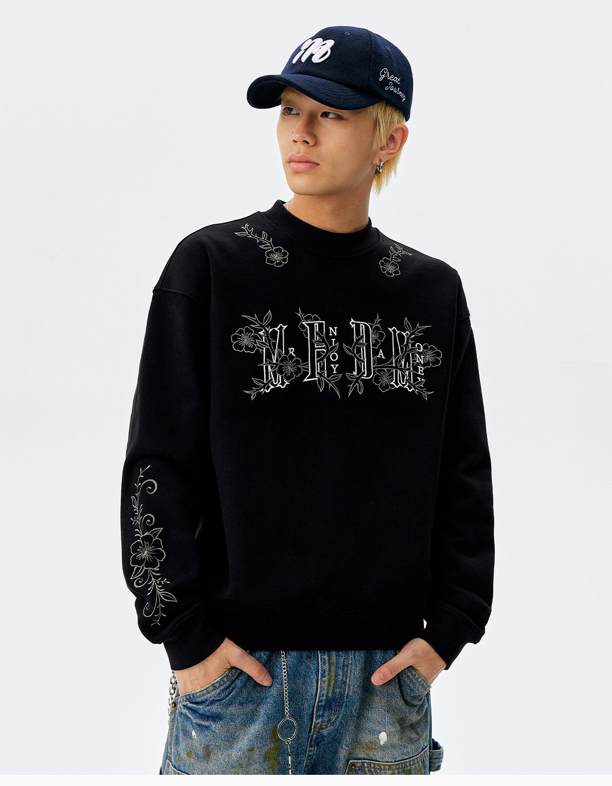 MEDM Floral Logo Embroidered Sweatshirt