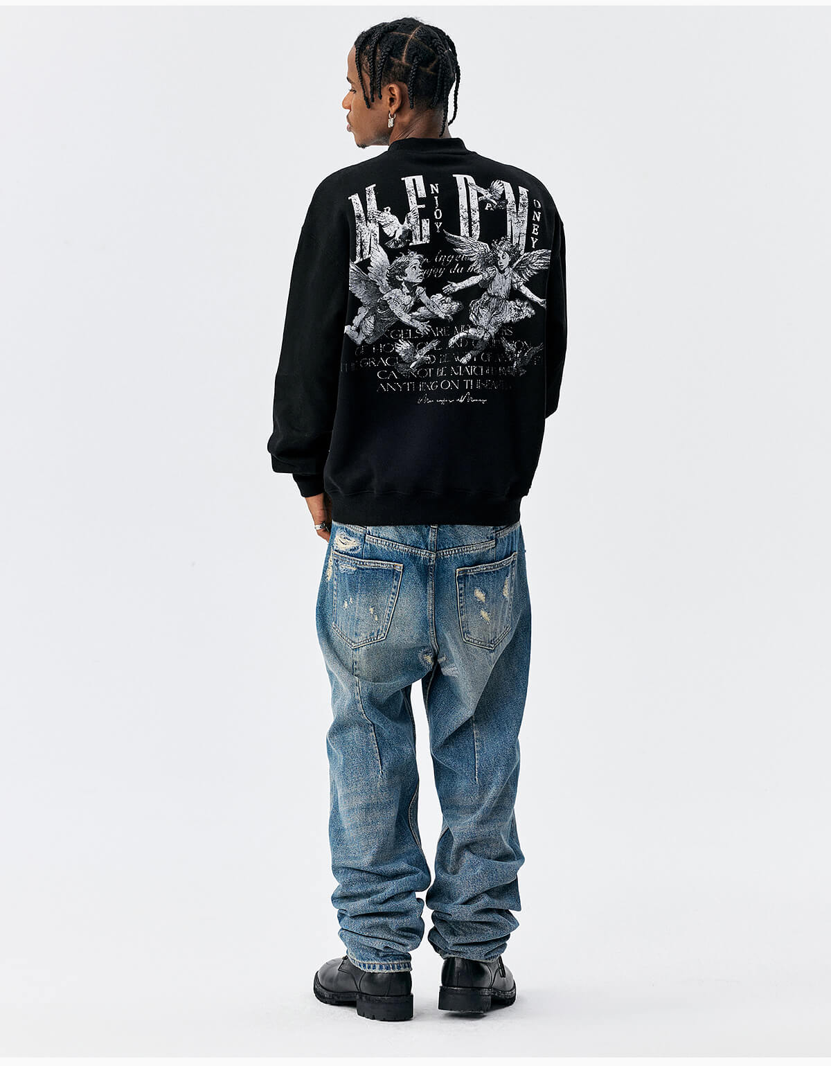MEDM Angel Print Patch Sweatshirt