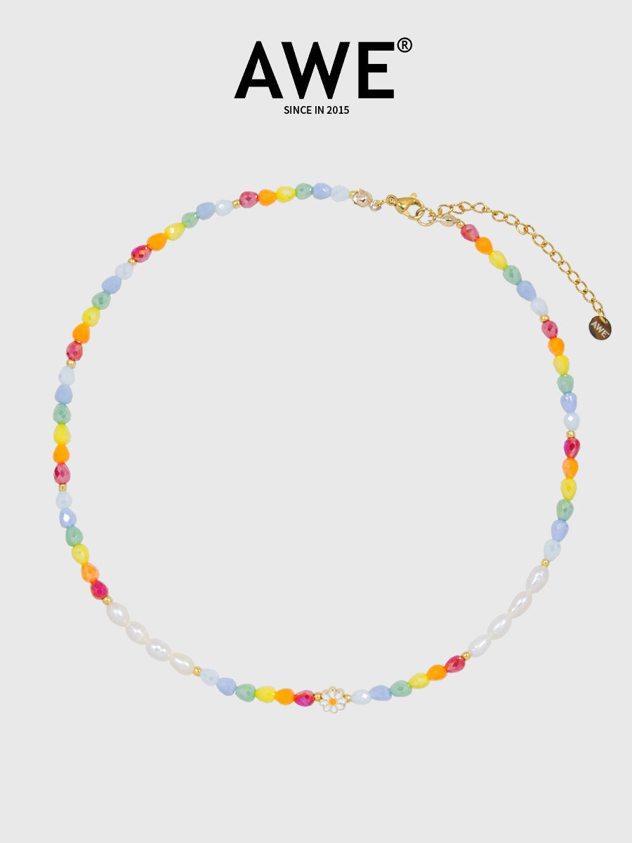 AWE Crystal Beaded Pearl Daisy Necklace