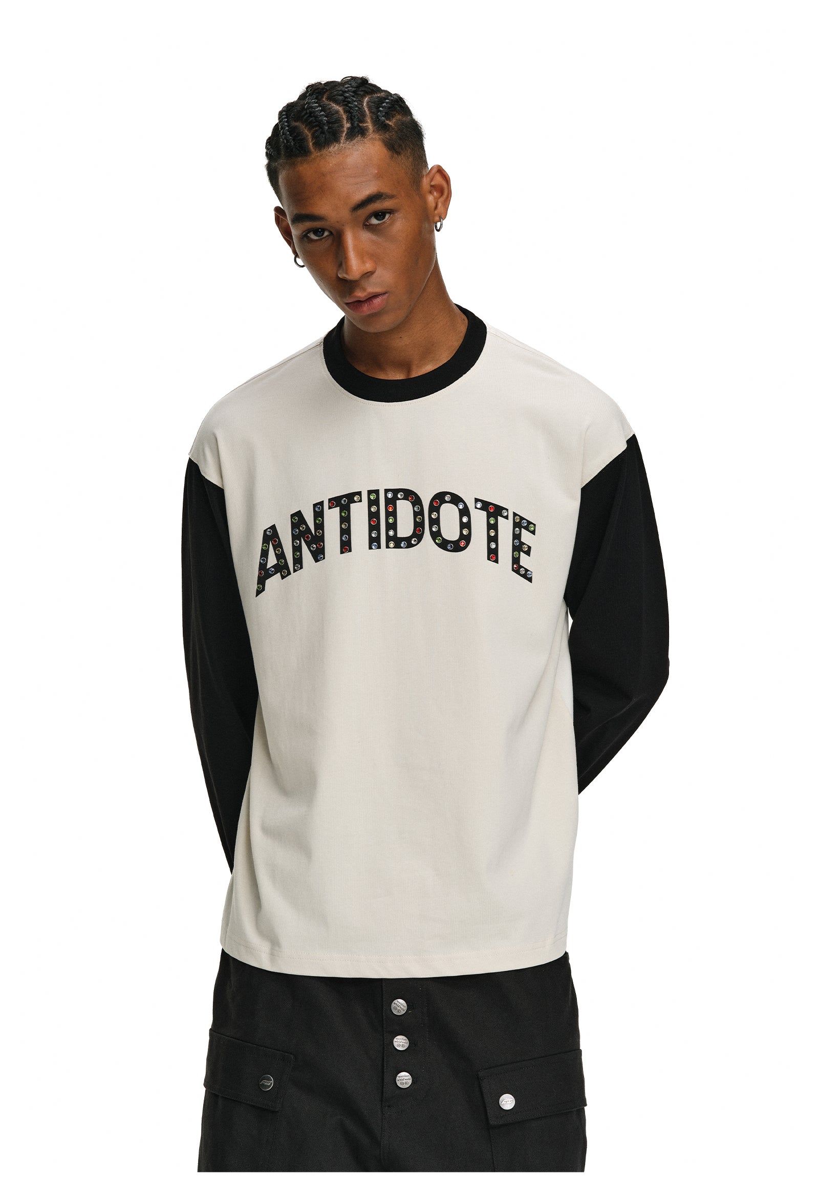 ANTIDOTE Color Stone Studded Long Sleeve Tee