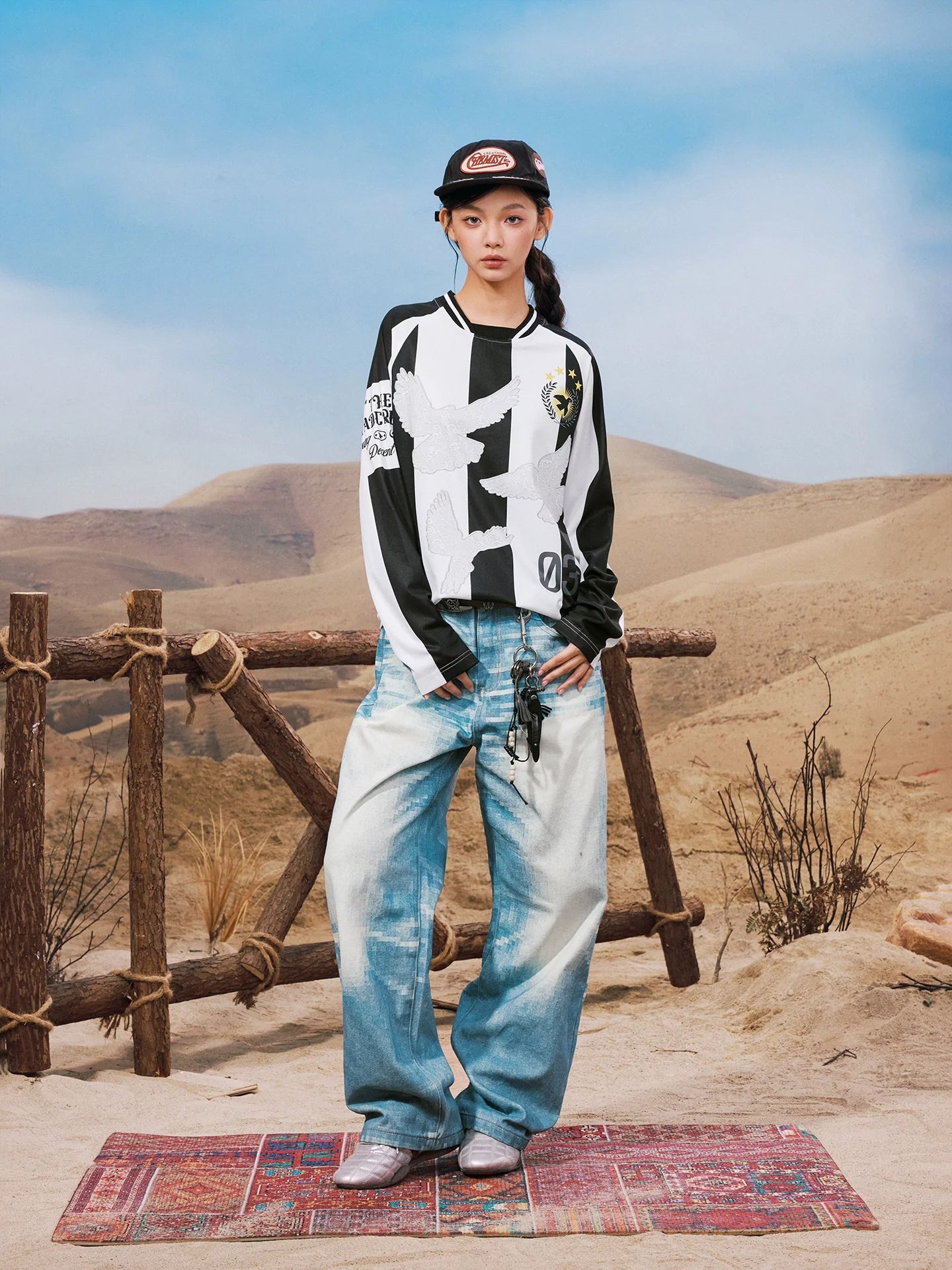 YADcrew Lace Peace Dove Striped Long Sleeve Soccer Jersey