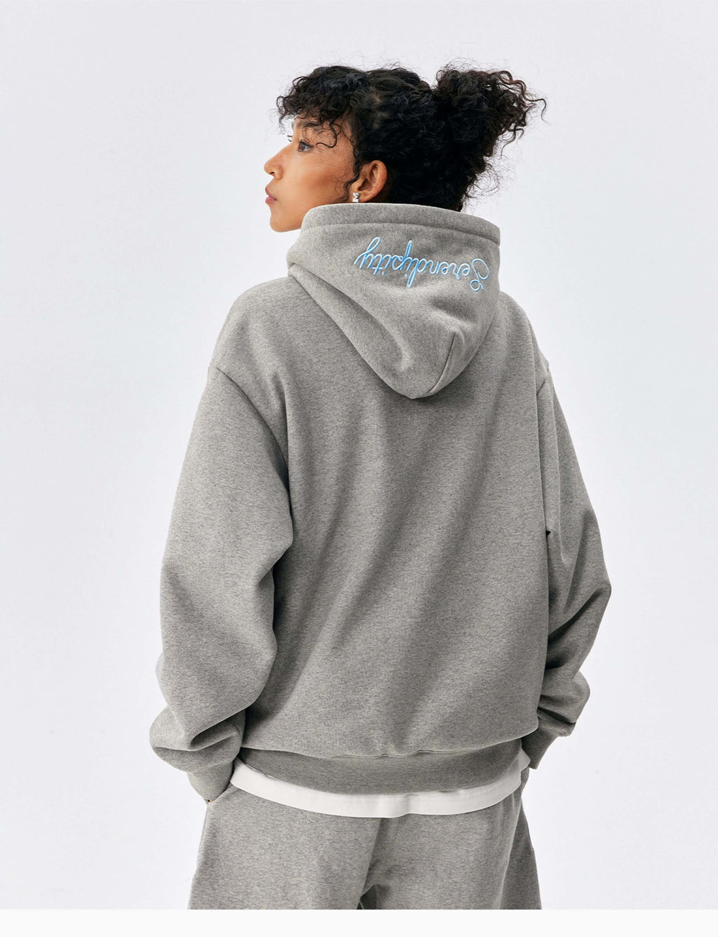 MEDM Basic One Point Embroidered Logo Oversized Hoodie