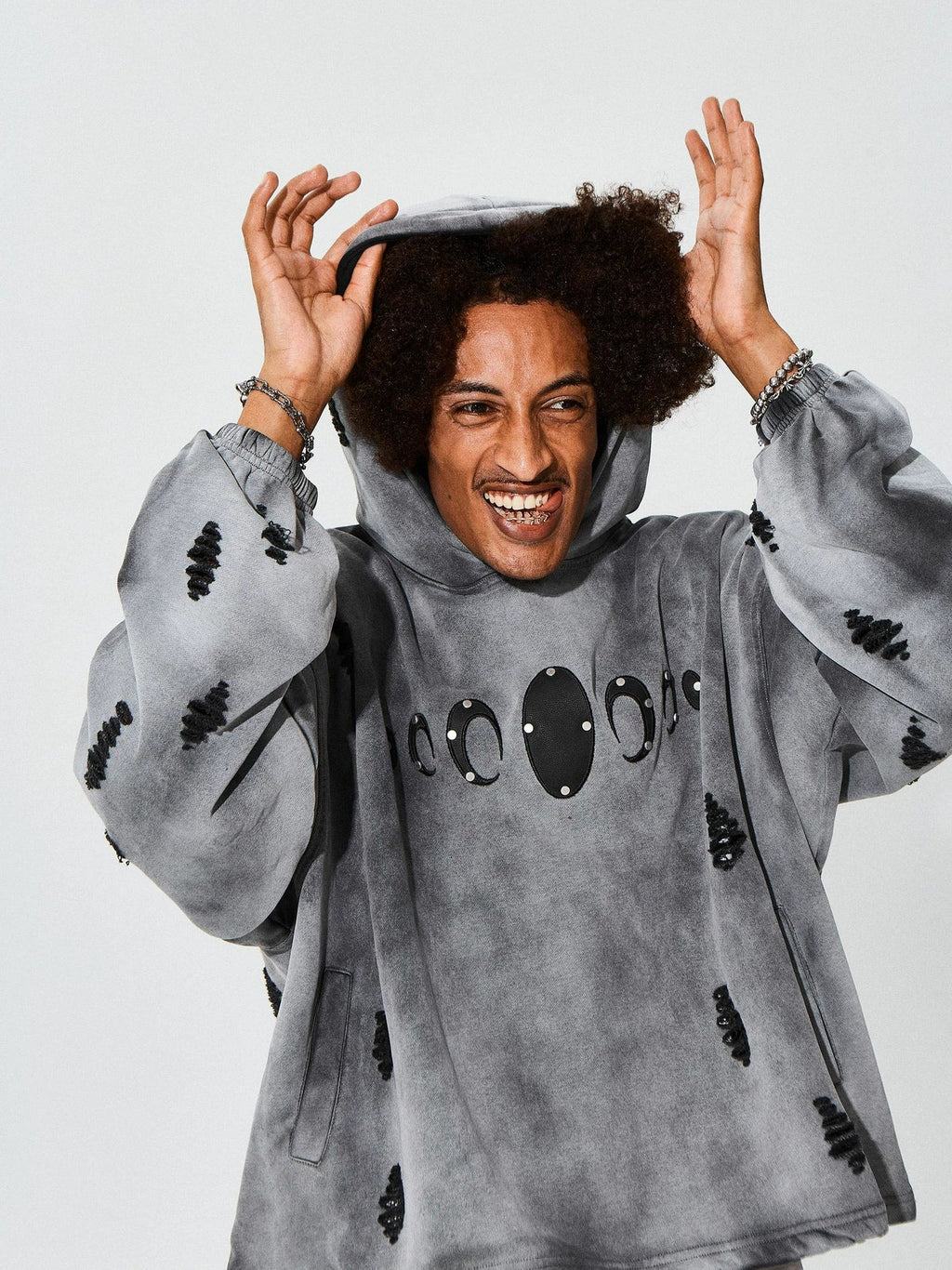 KARMANISTIC Distressed Washed Rivets Hoodie