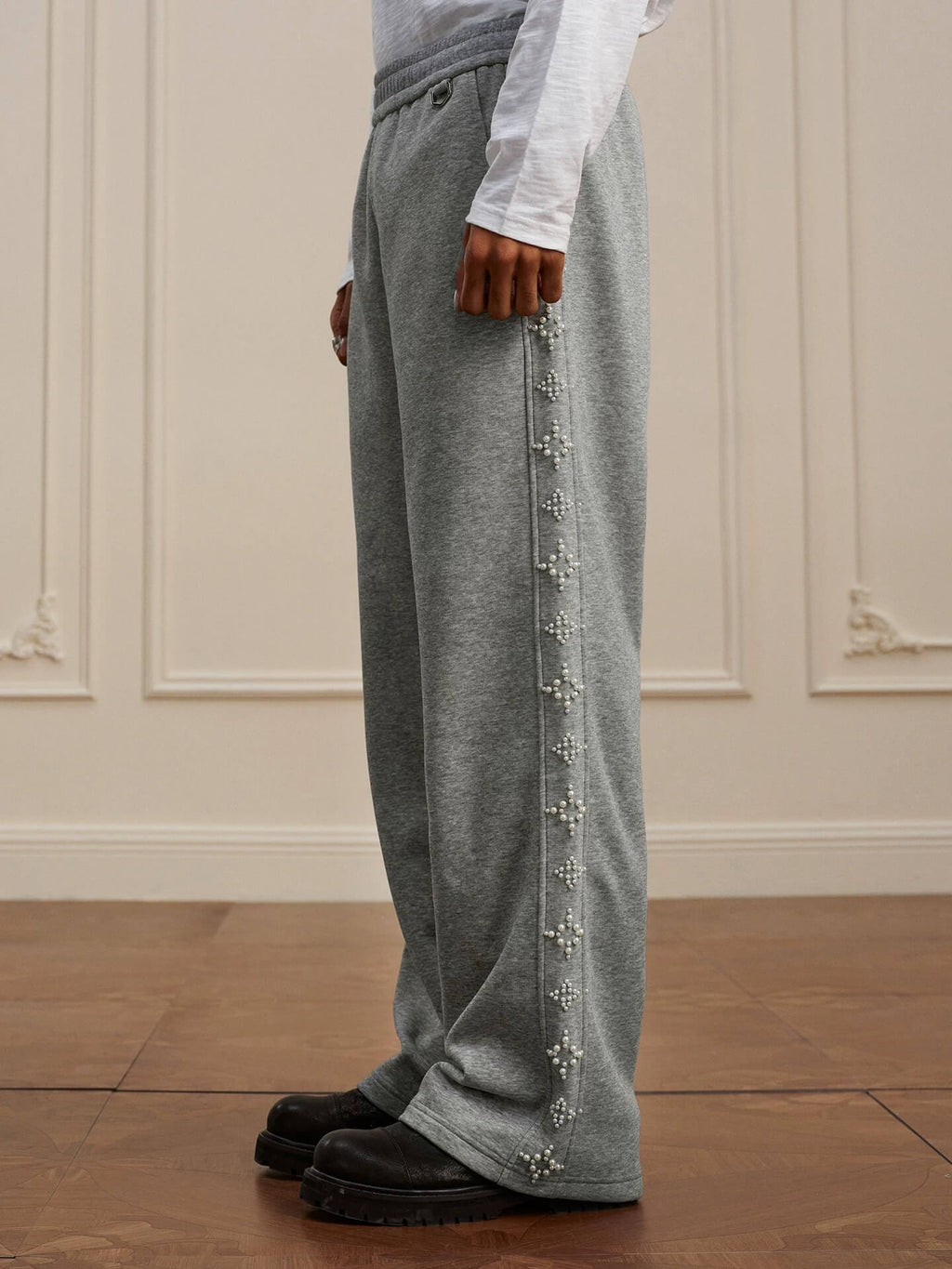 YADcrew Cross Track Pearl Sweatpants