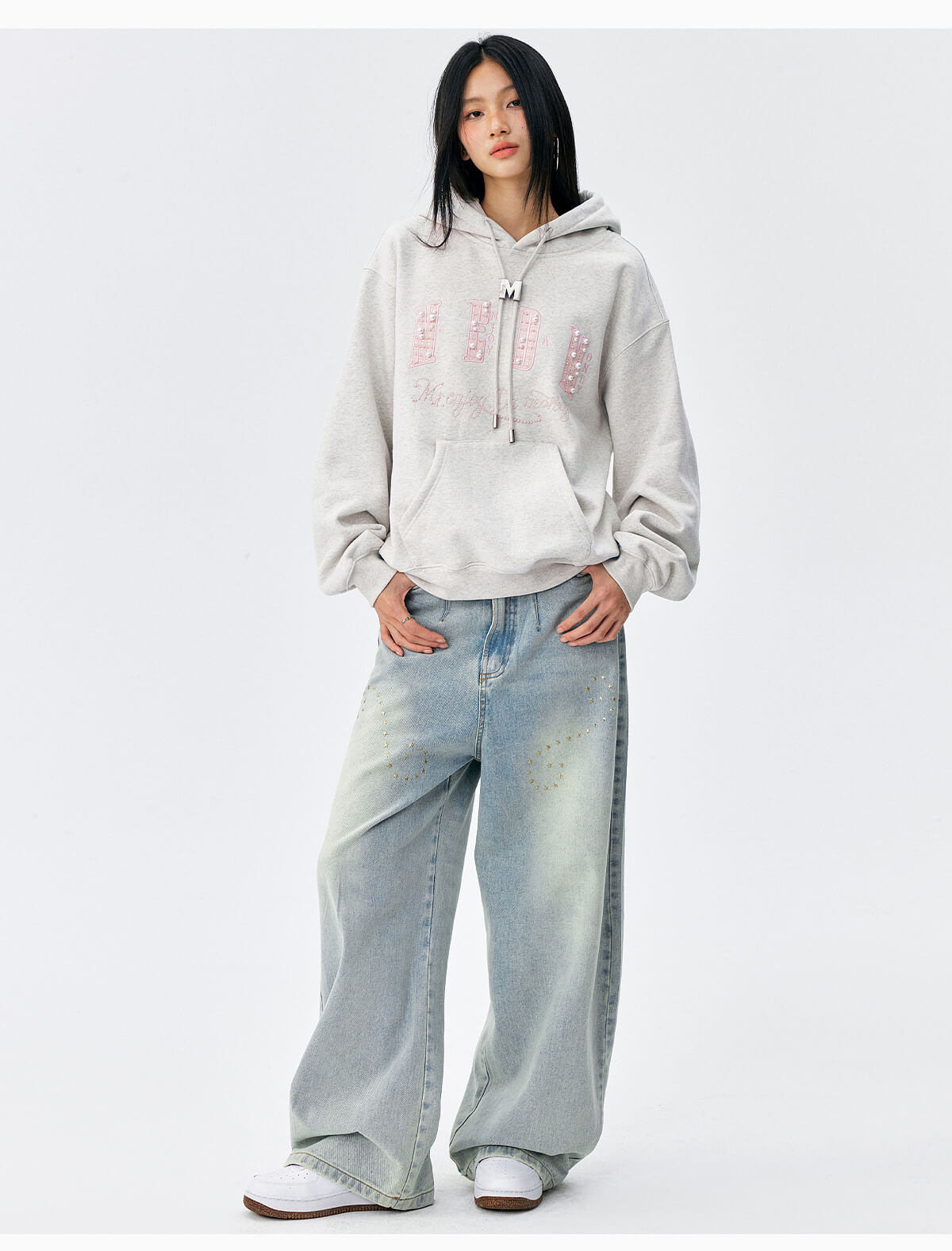 MEDM M Buckled Drawstring Pearl Logo Embroidered Hoodie