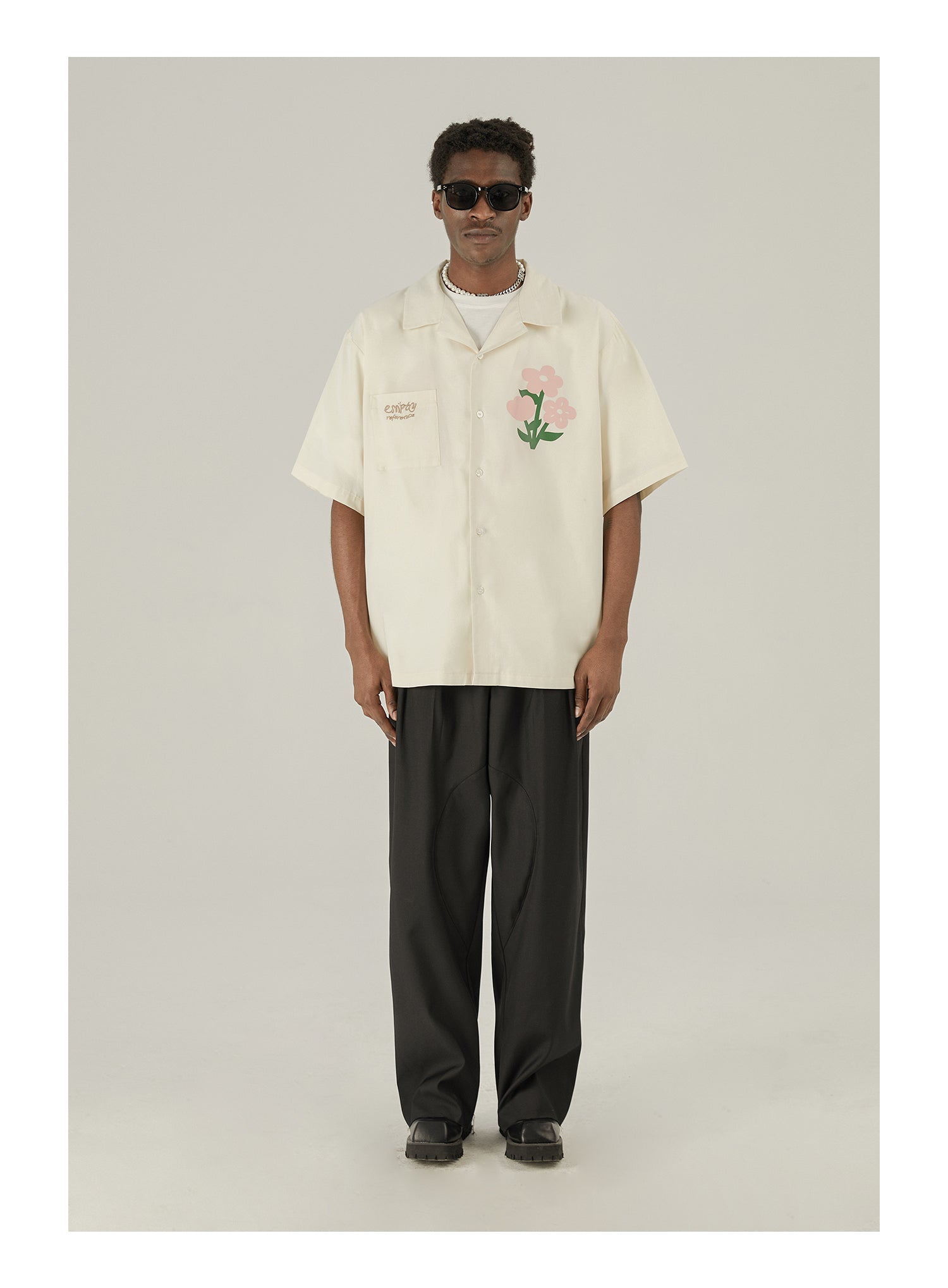 EMPTY REFERENCE Cute Small Flower Short Sleeve Shirt