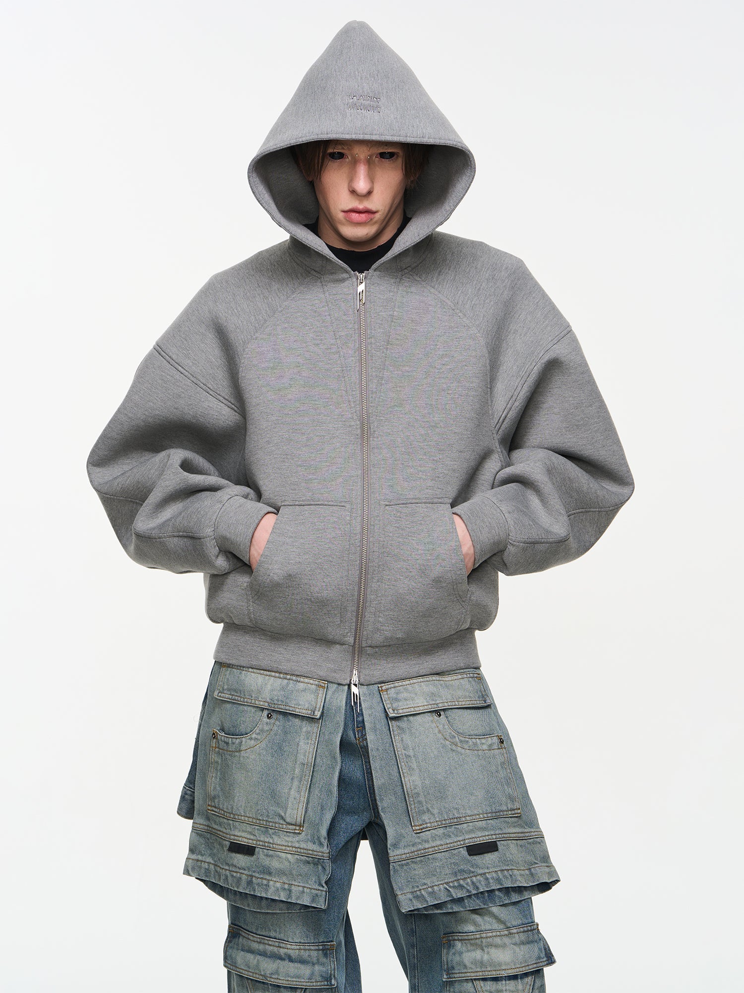 BLIND NO PLAN Embroidered Plunging Sleeve Air Hoodie