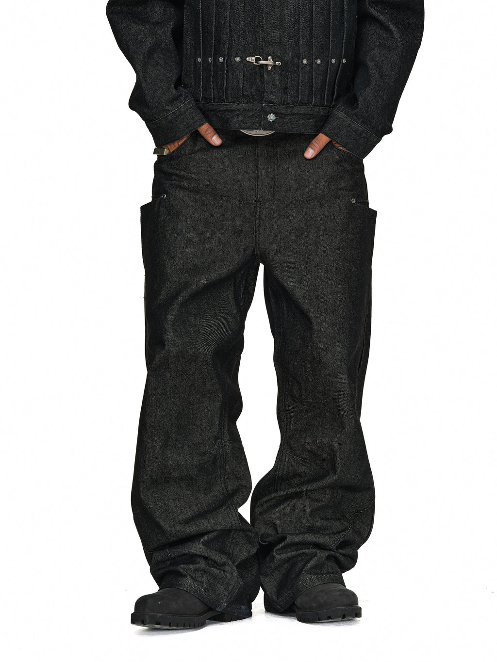 ANTIDOTE Studded Slash Pocket 3D Cut Jeans