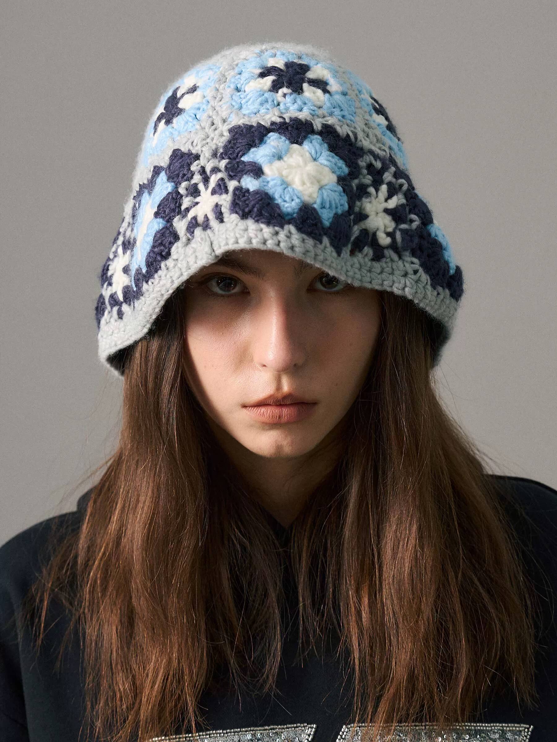 S45 Floral Knit Bucket Hat