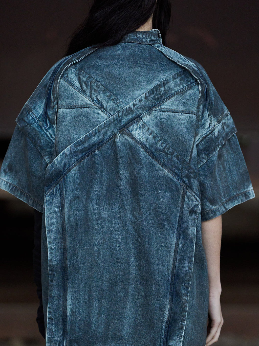 BLIND NO PLAN Washed & Distressed Denim Short Sleeve Shirt