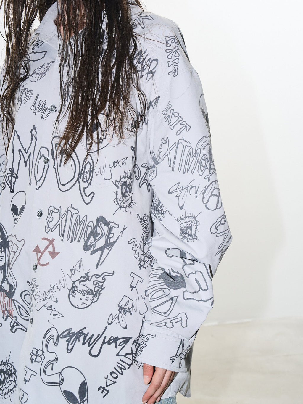 BLIND NO PLAN Graffiti Digital Print Long Sleeve Shirt
