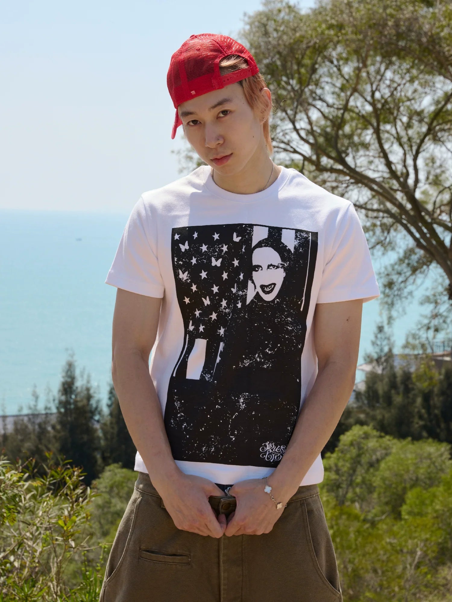 RUSURE Portrait Print Tee