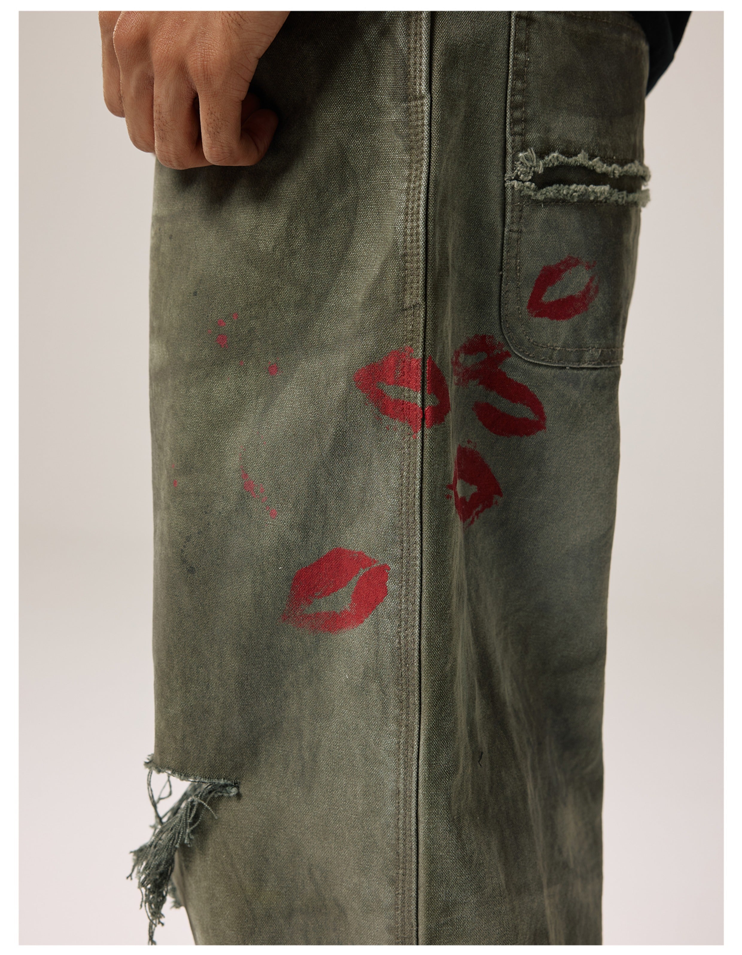 Remedy Kiss Mark Distressed Hole Work Painter Pants
