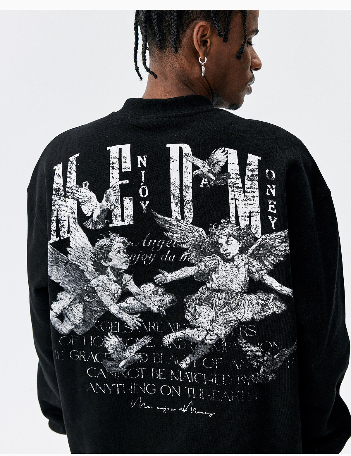 MEDM Angel Print Patch Sweatshirt
