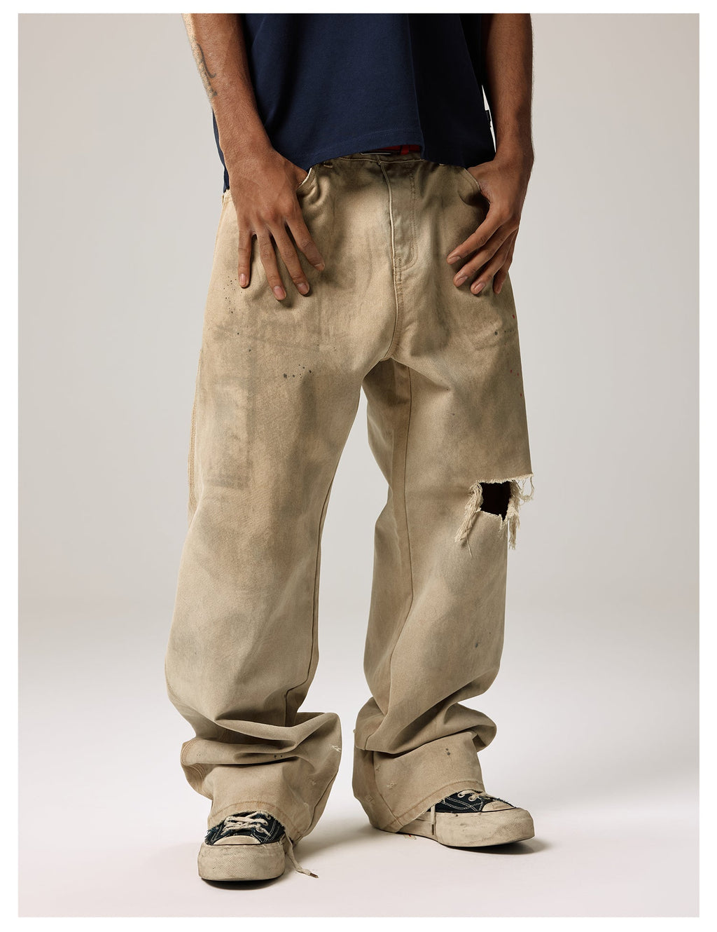 Remedy Kiss Mark Distressed Hole Work Painter Pants