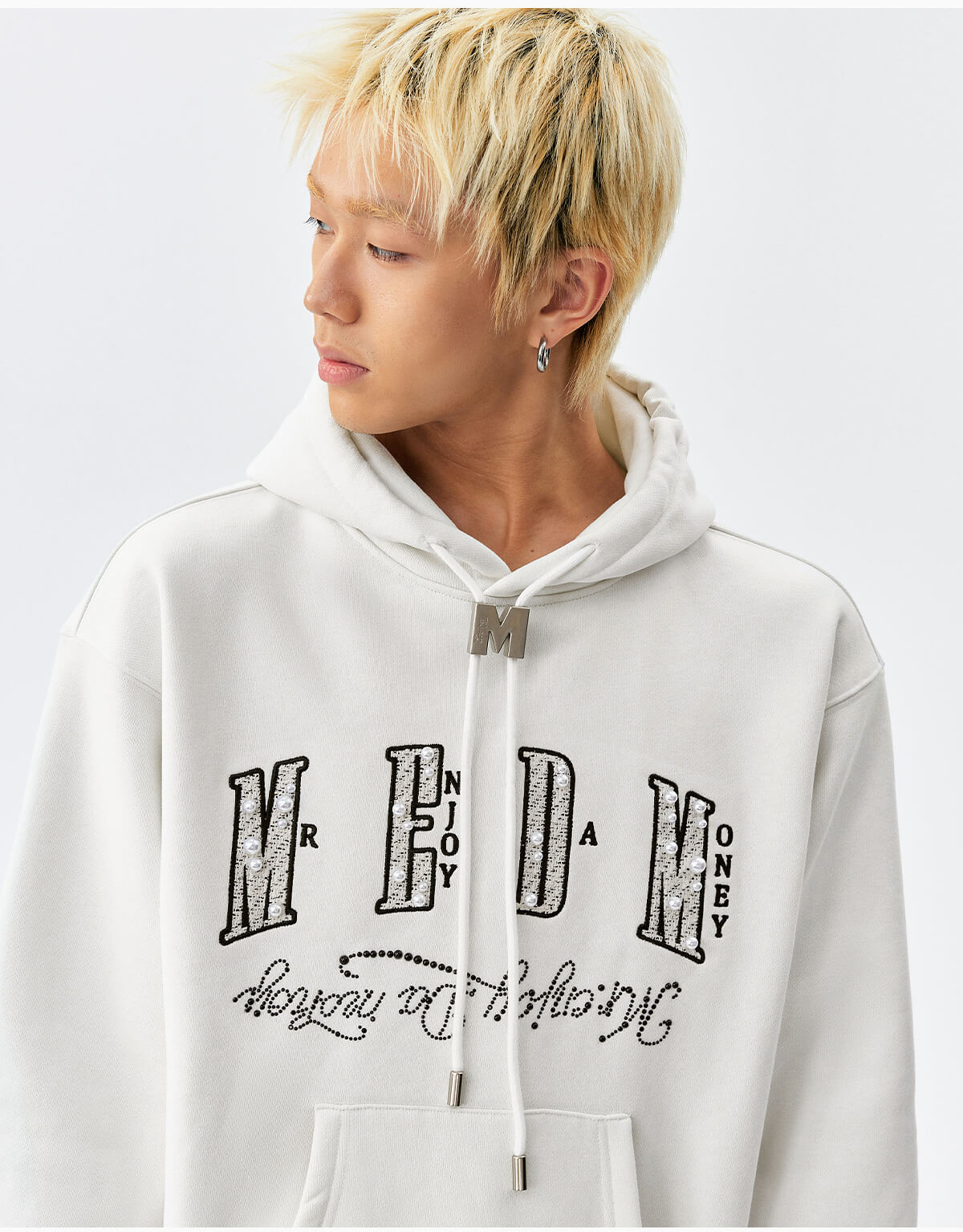 MEDM M Buckled Drawstring Pearl Logo Embroidered Hoodie