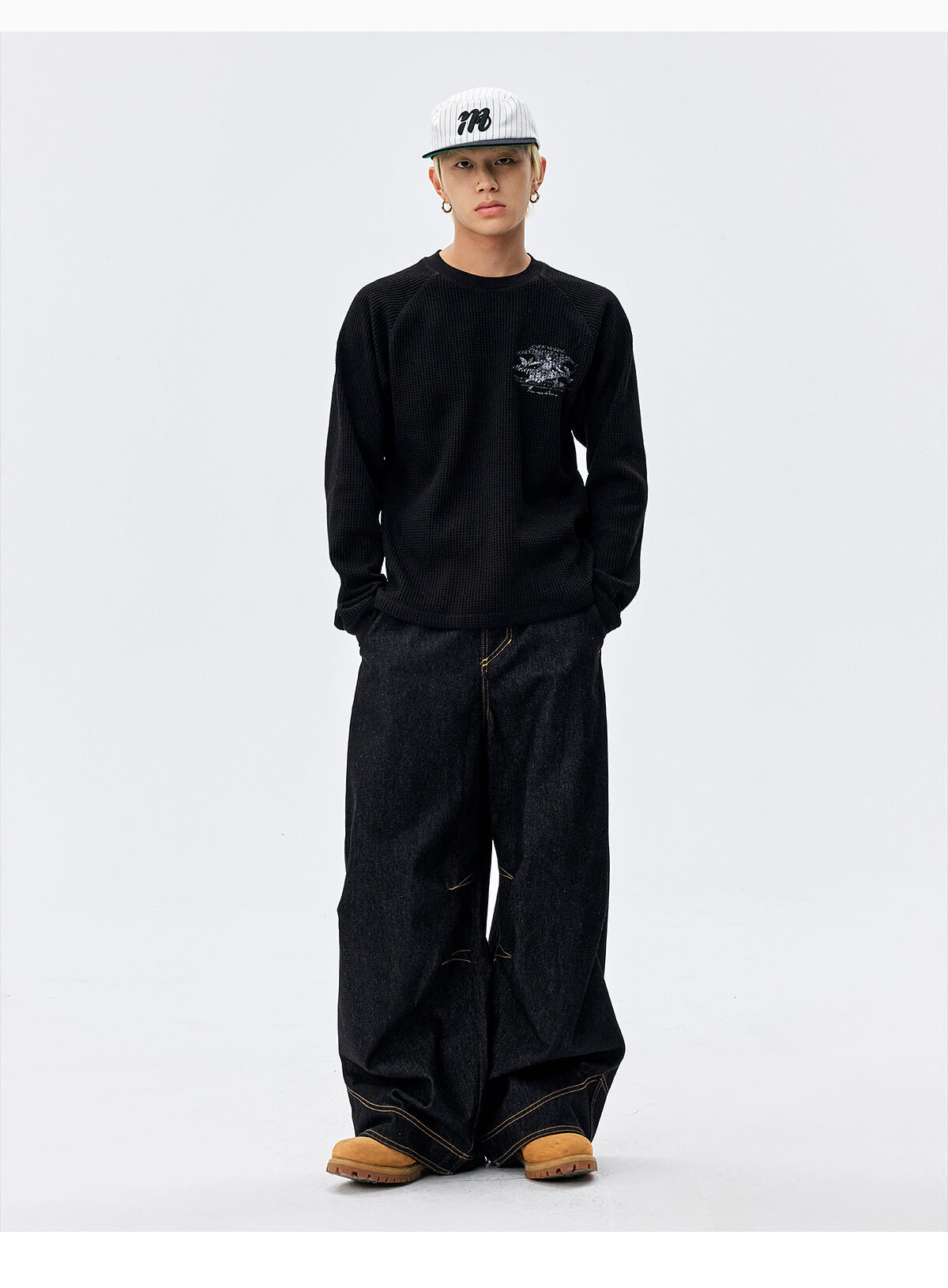 MEDM Angel Print Waffle Long Sleeve Tee