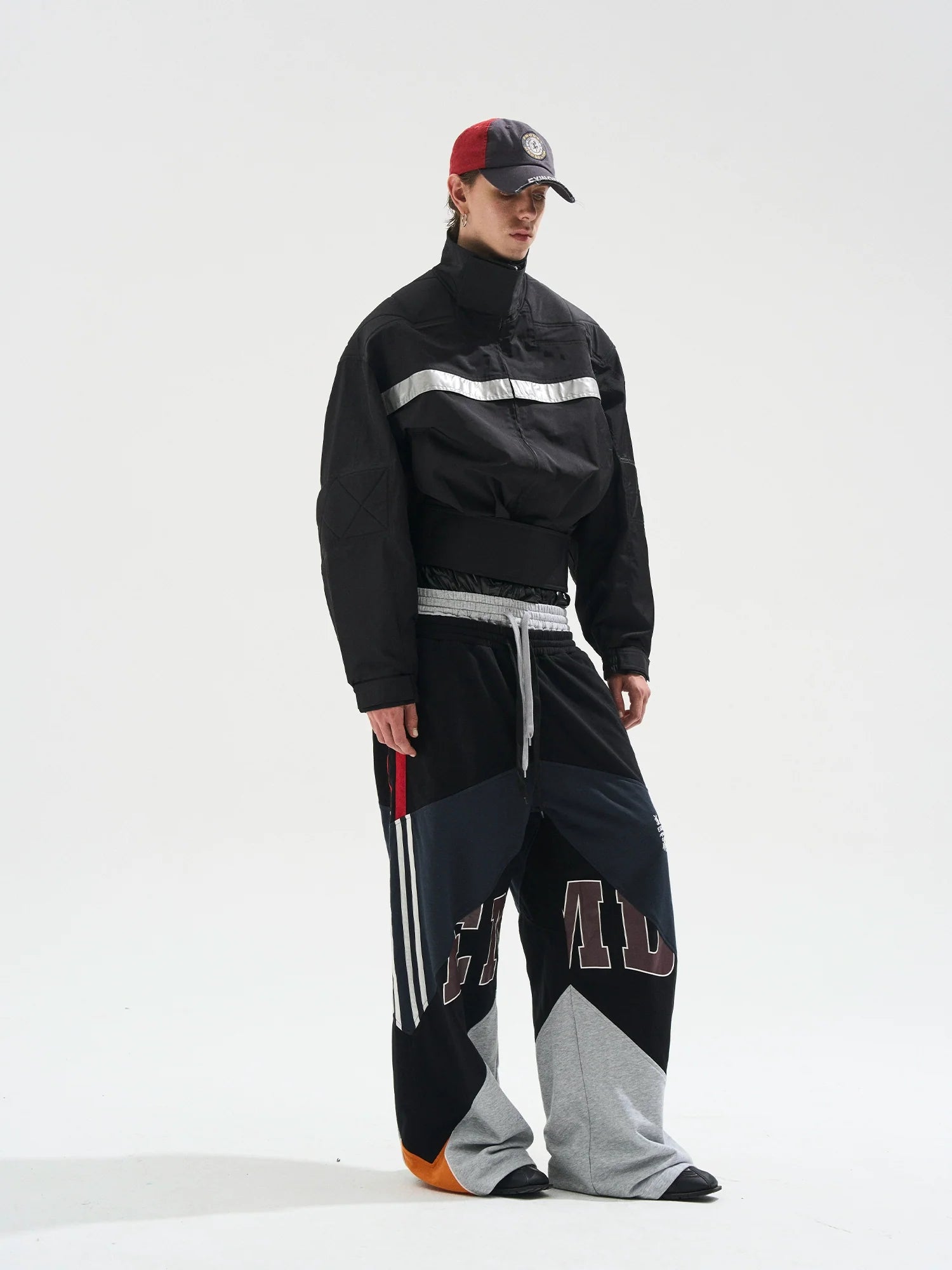 BLIND NO PLAN Reflective Stripes Short Jacket