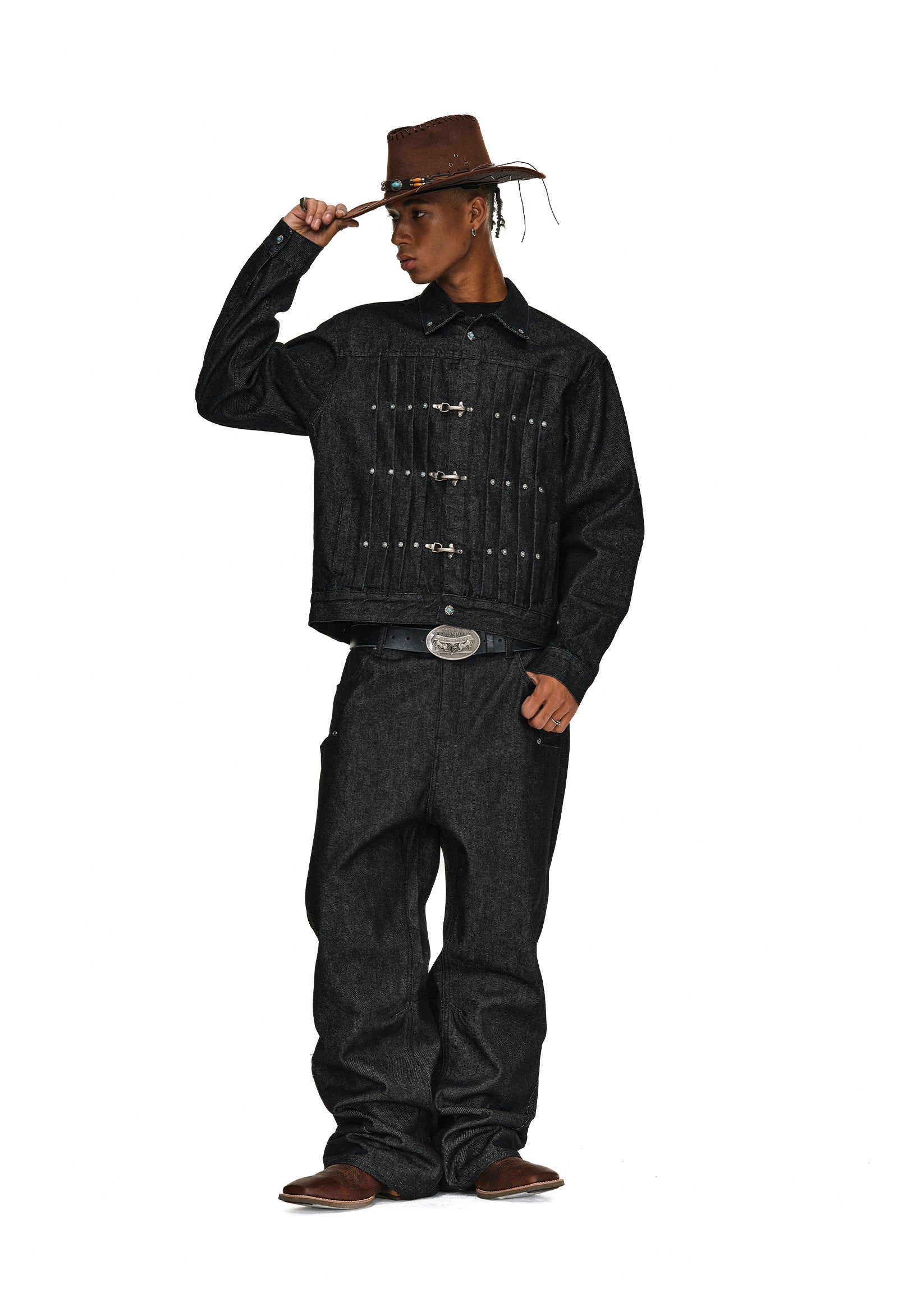ANTIDOTE Studded Slash Pocket 3D Cut Jeans