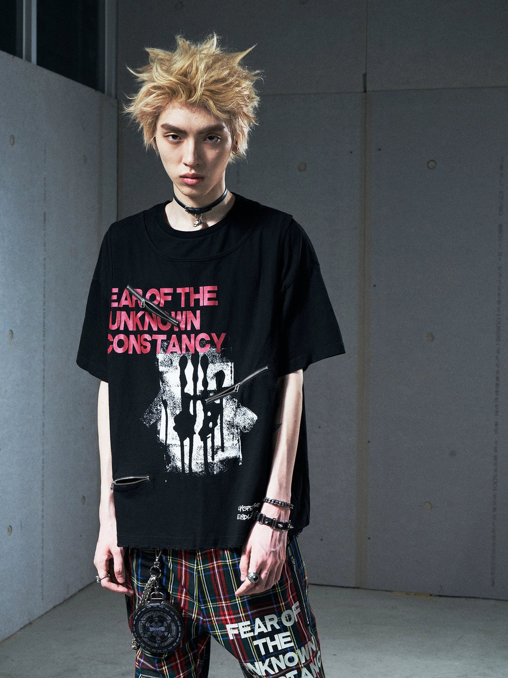 VENTUREK Double Layer Multi Zipper Destroyed Punk Rock Print Tee