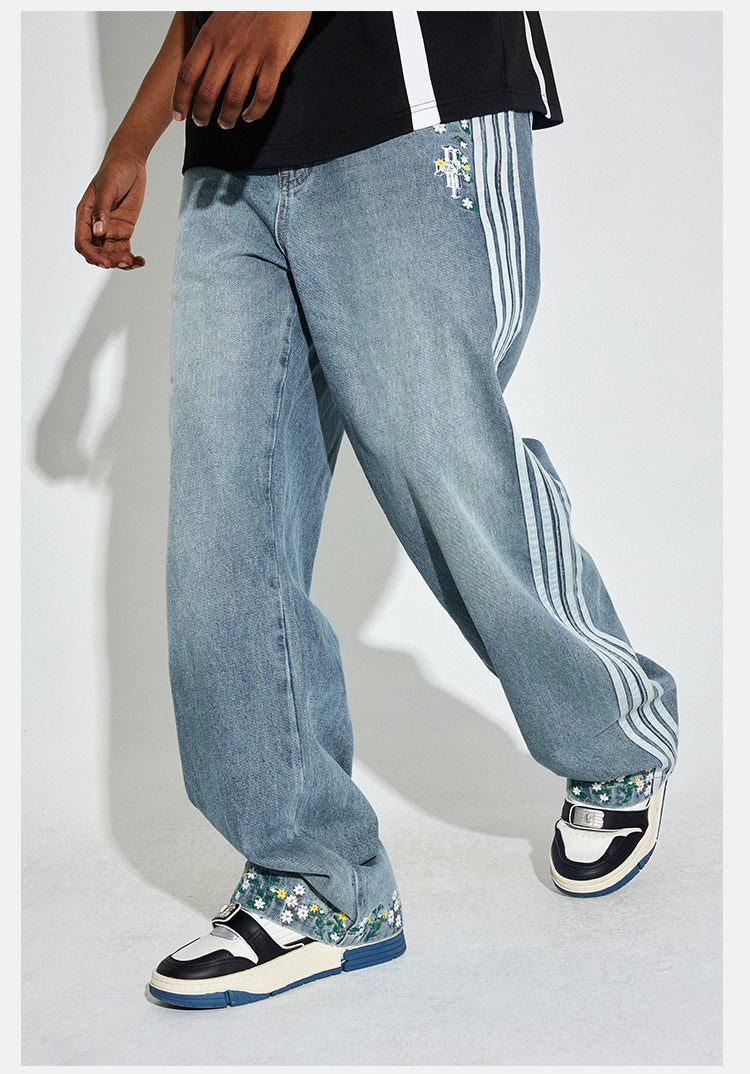 DICETINY Side Striped Floral Embroidered Washed Jeans
