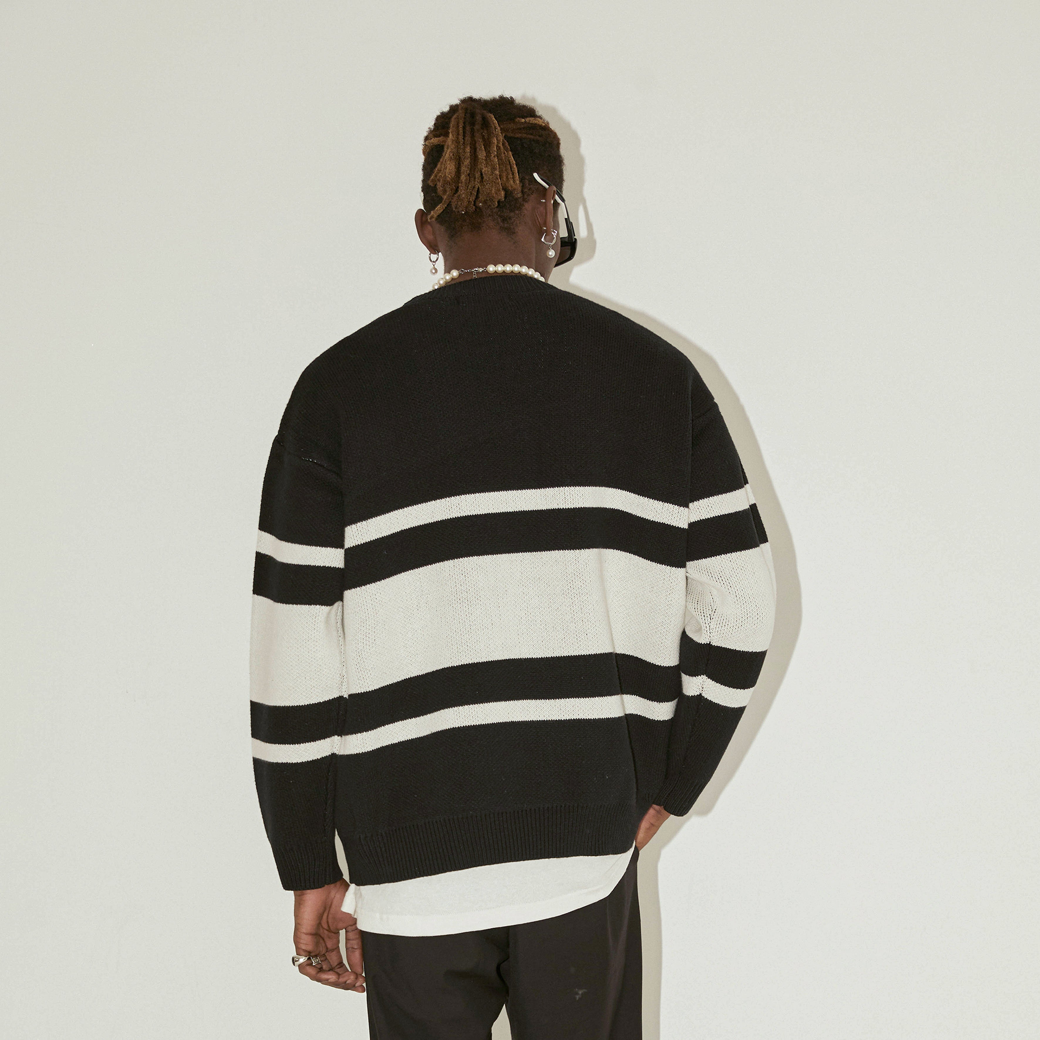EMPTY REFERENCE Doberman Knit Sweater