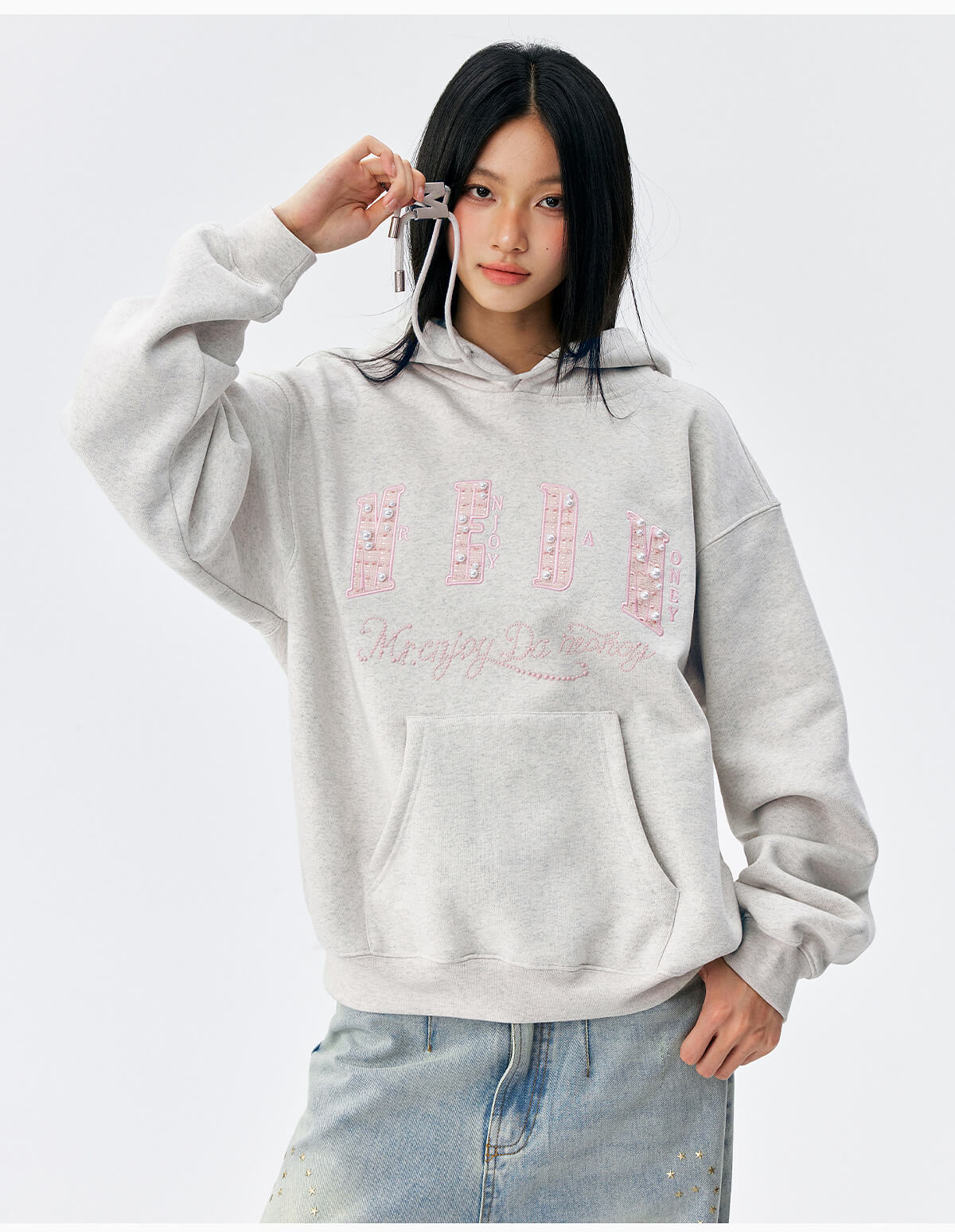 MEDM M Buckled Drawstring Pearl Logo Embroidered Hoodie
