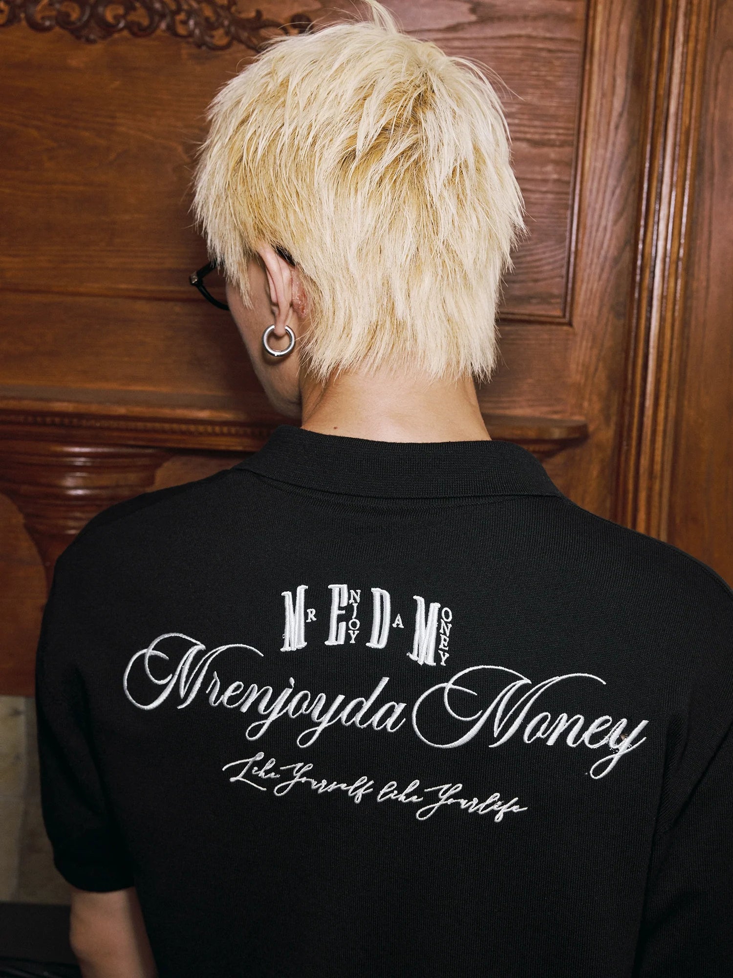 MEDM Handwriting Embroidery Knit Polo