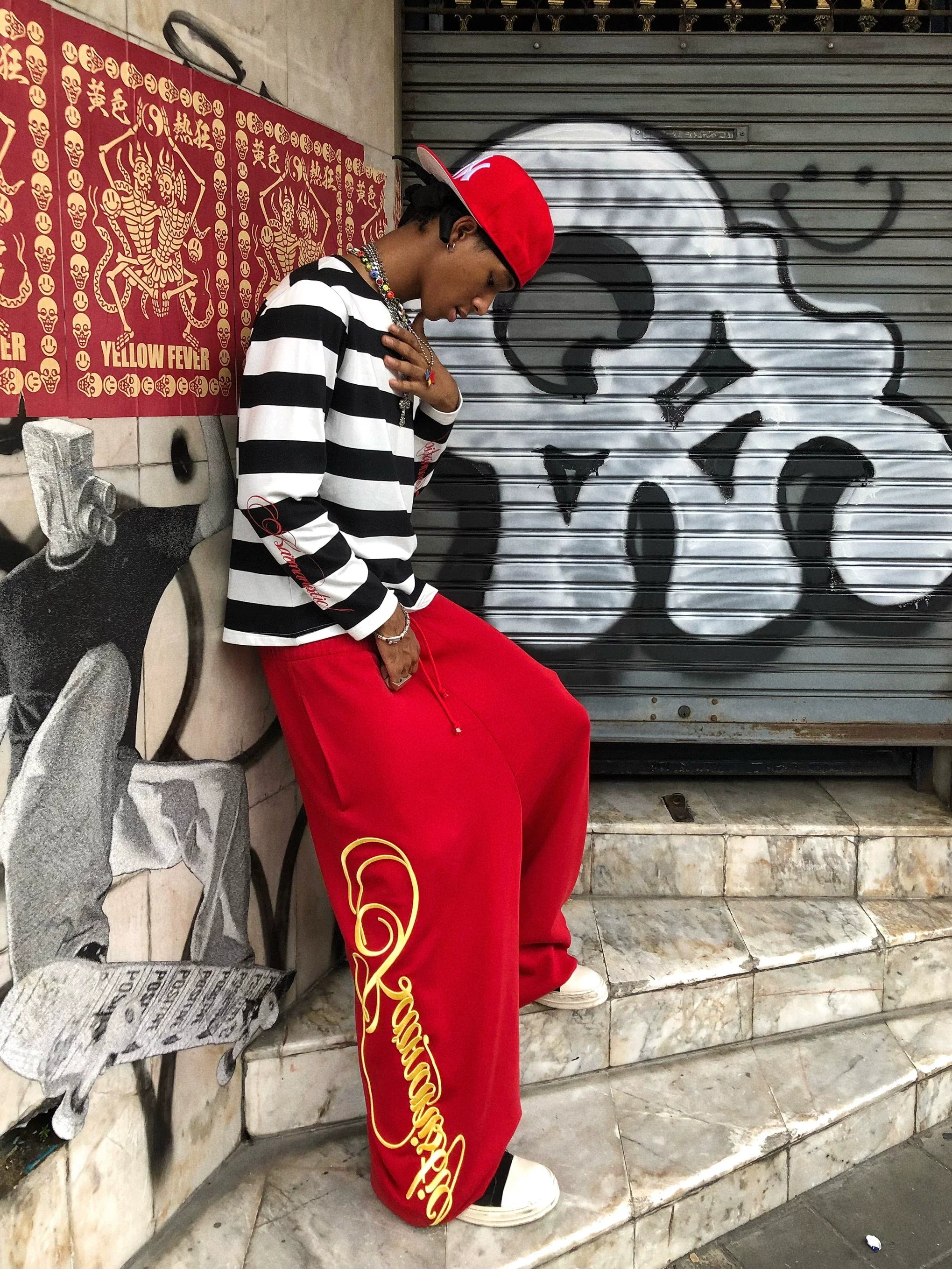 KARMANISTIC Original Embroidery Baggy Jogger Sweatpants