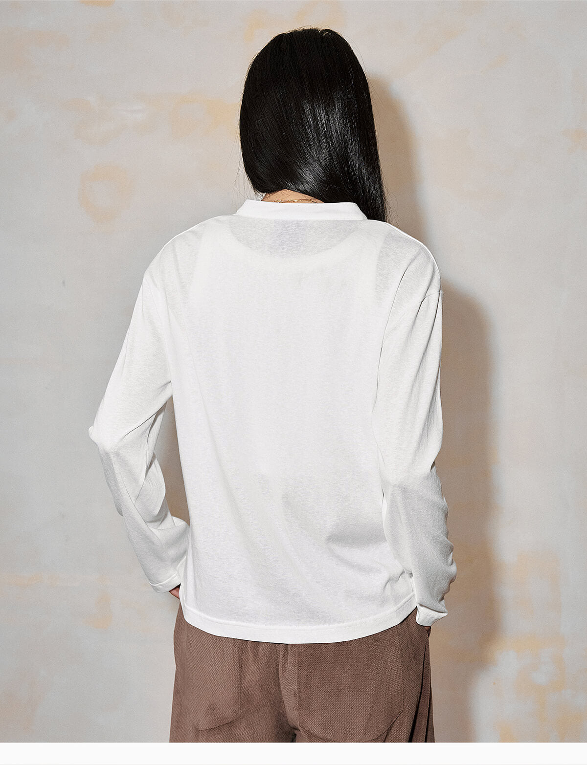 MEDM Rose Print Henley Long Sleeve Tee