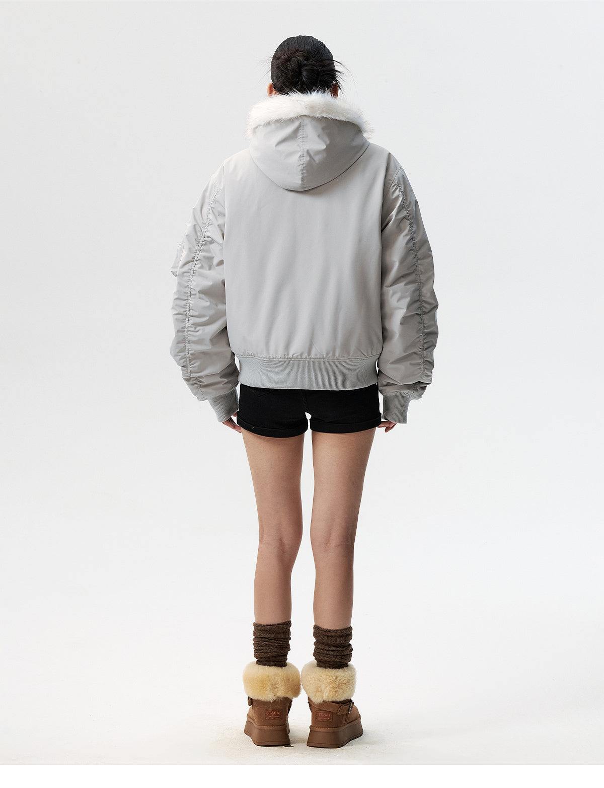 MEDM Animal Logo Patch Fur Hooded Bomber Jacket