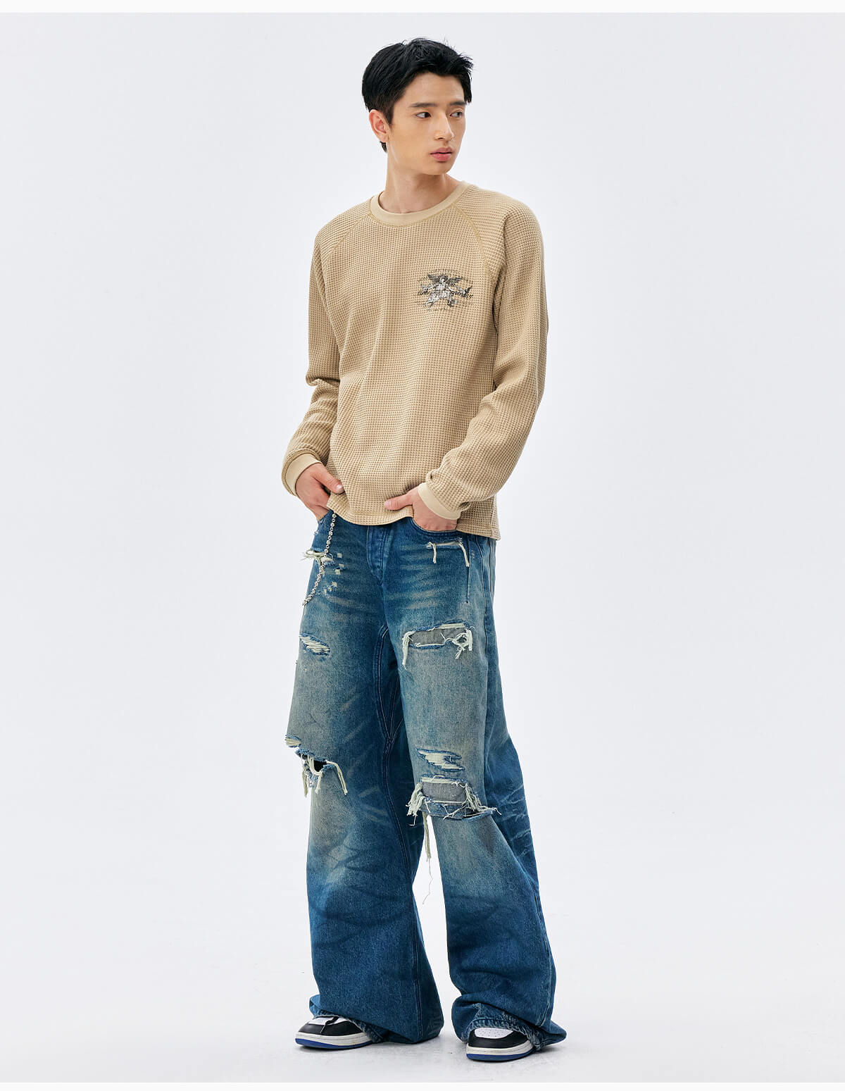 MEDM Angel Print Waffle Long Sleeve Tee