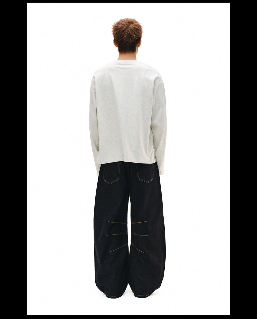 NOVACAM Question Mark Print Long Sleeve Tee