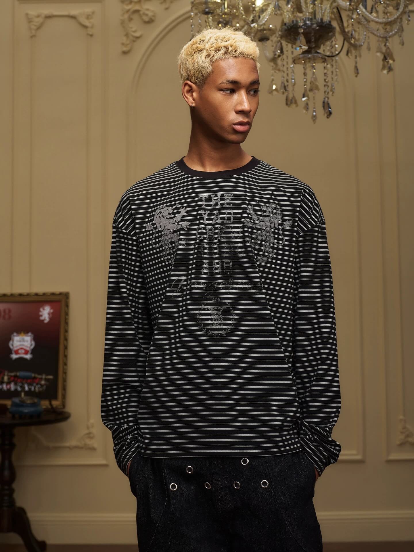 YADcrew Vintage Lion Print Striped Long Sleeve Tee