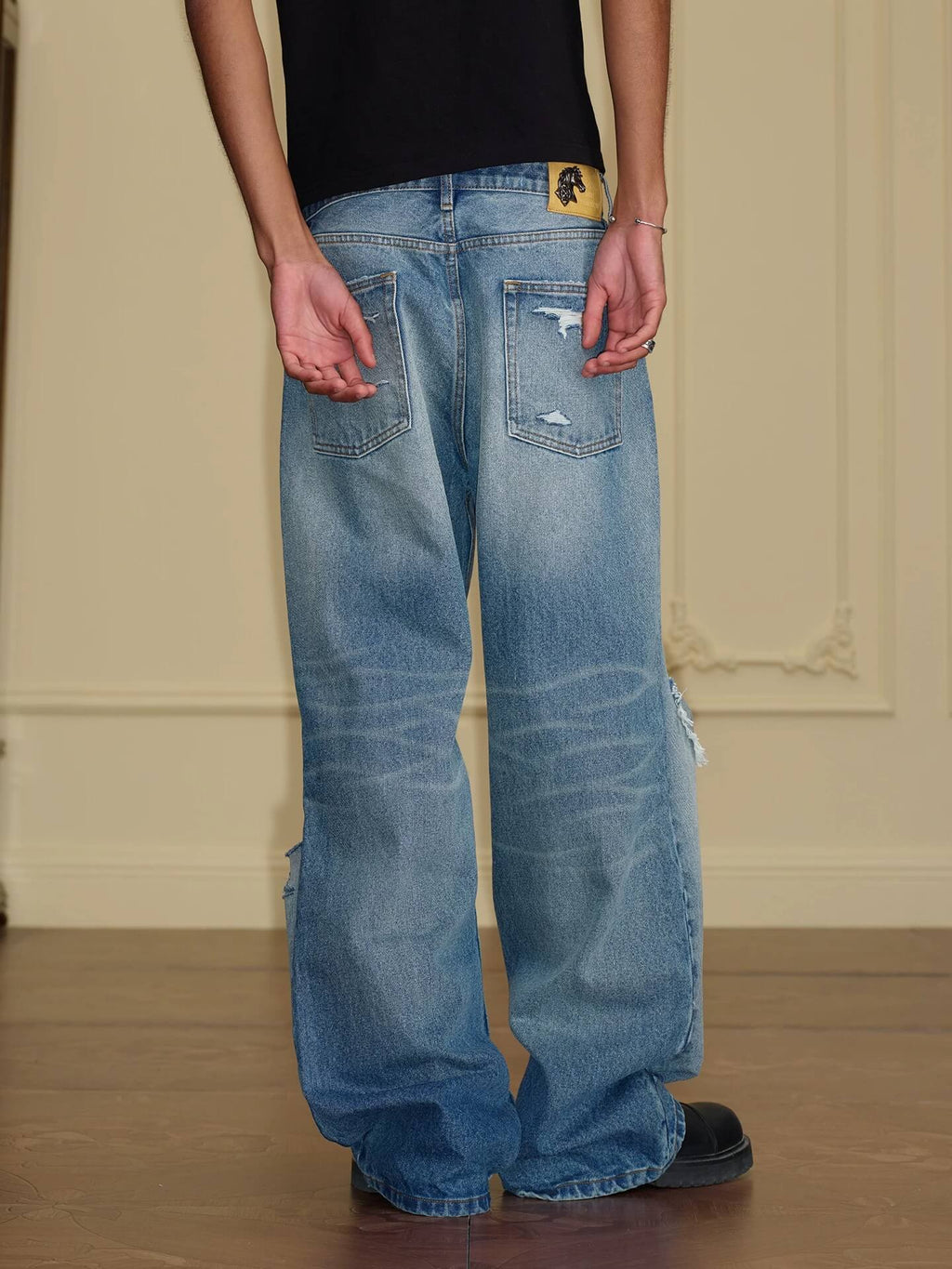 YADcrew Vintage Whiskered Washed Distressed Jeans
