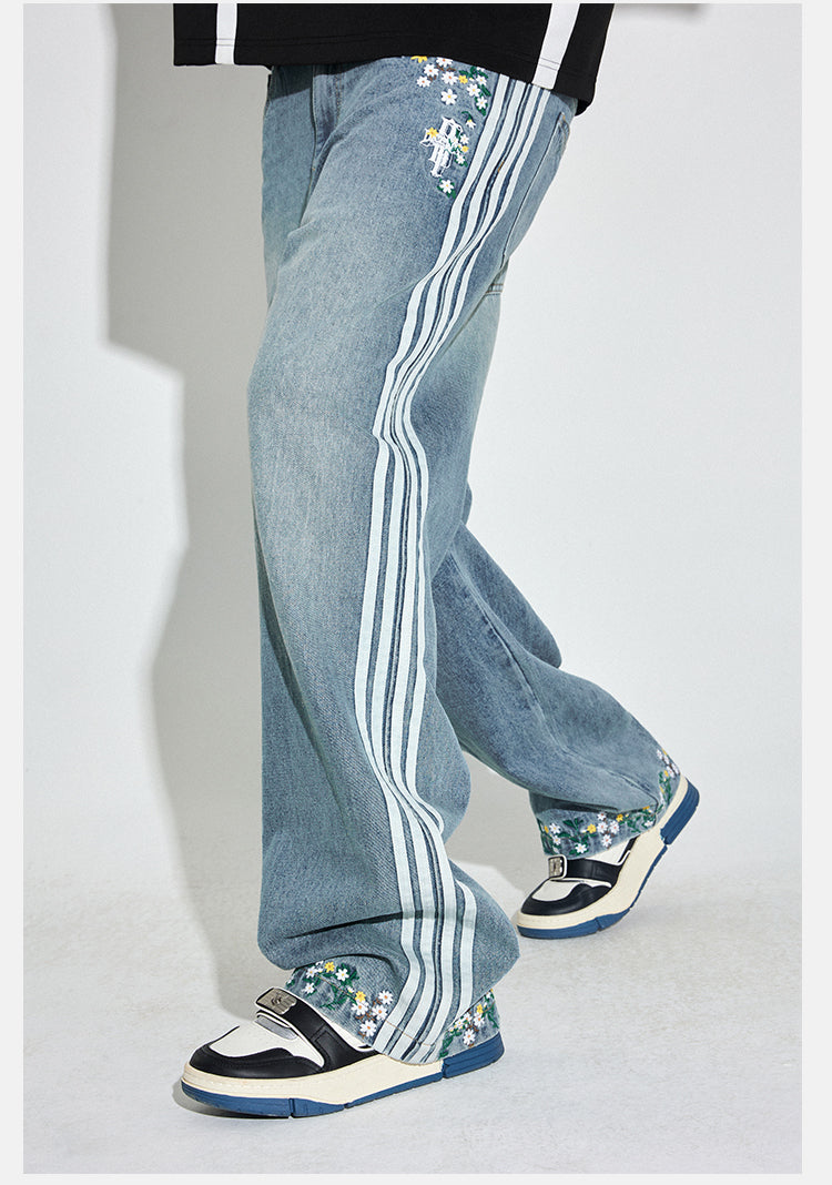 DICETINY Side Striped Floral Embroidered Washed Jeans