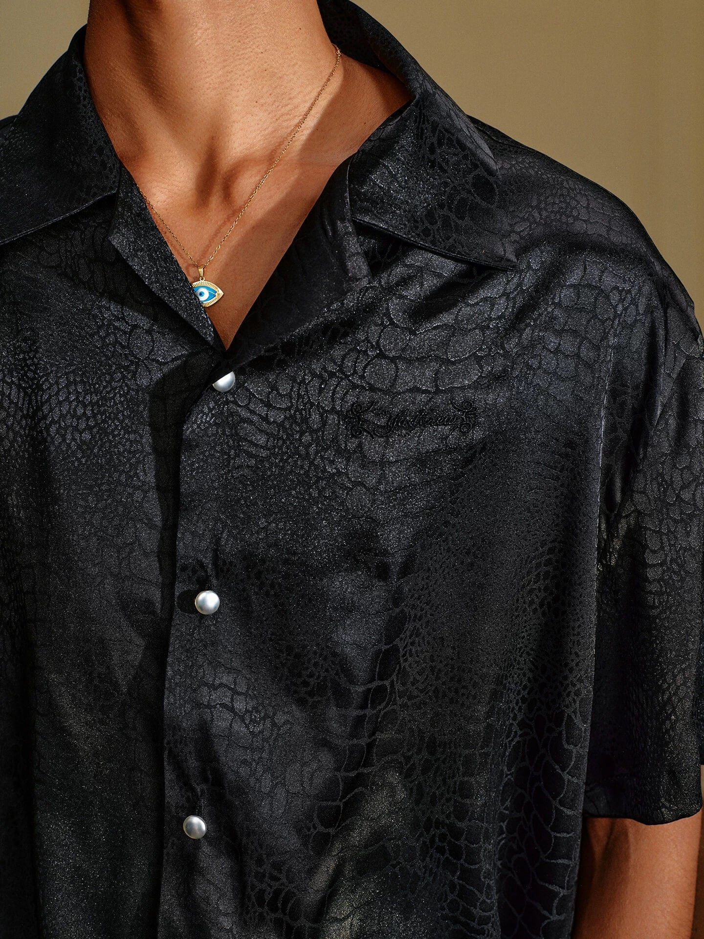 YADcrew Python Pattern Satin Short Sleeve Shirt