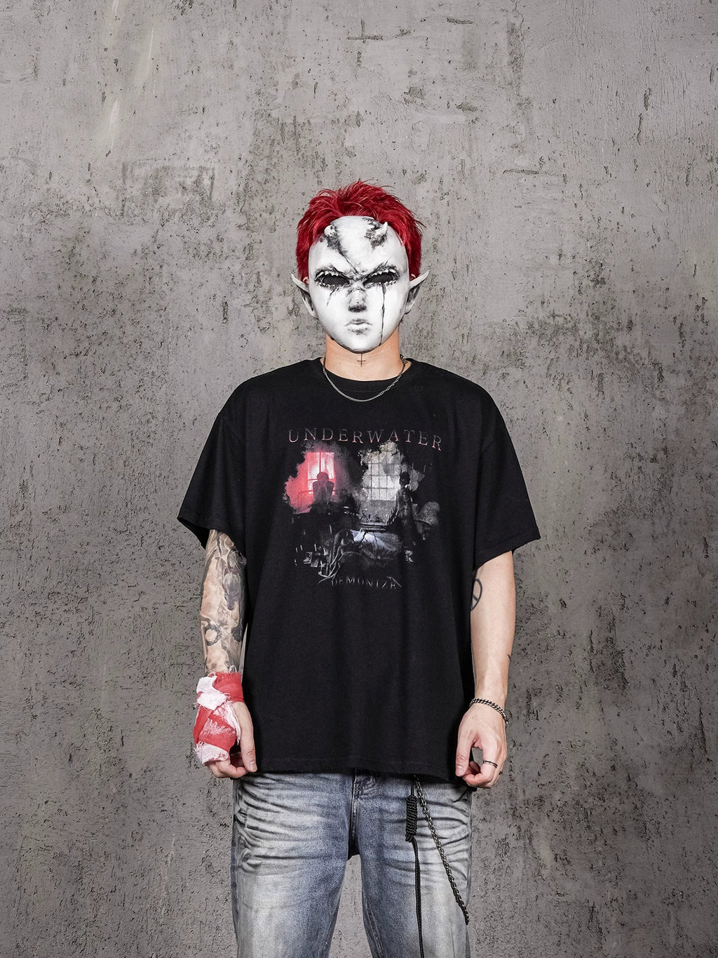 UNDERWATER Demonize Vintage Print Tee
